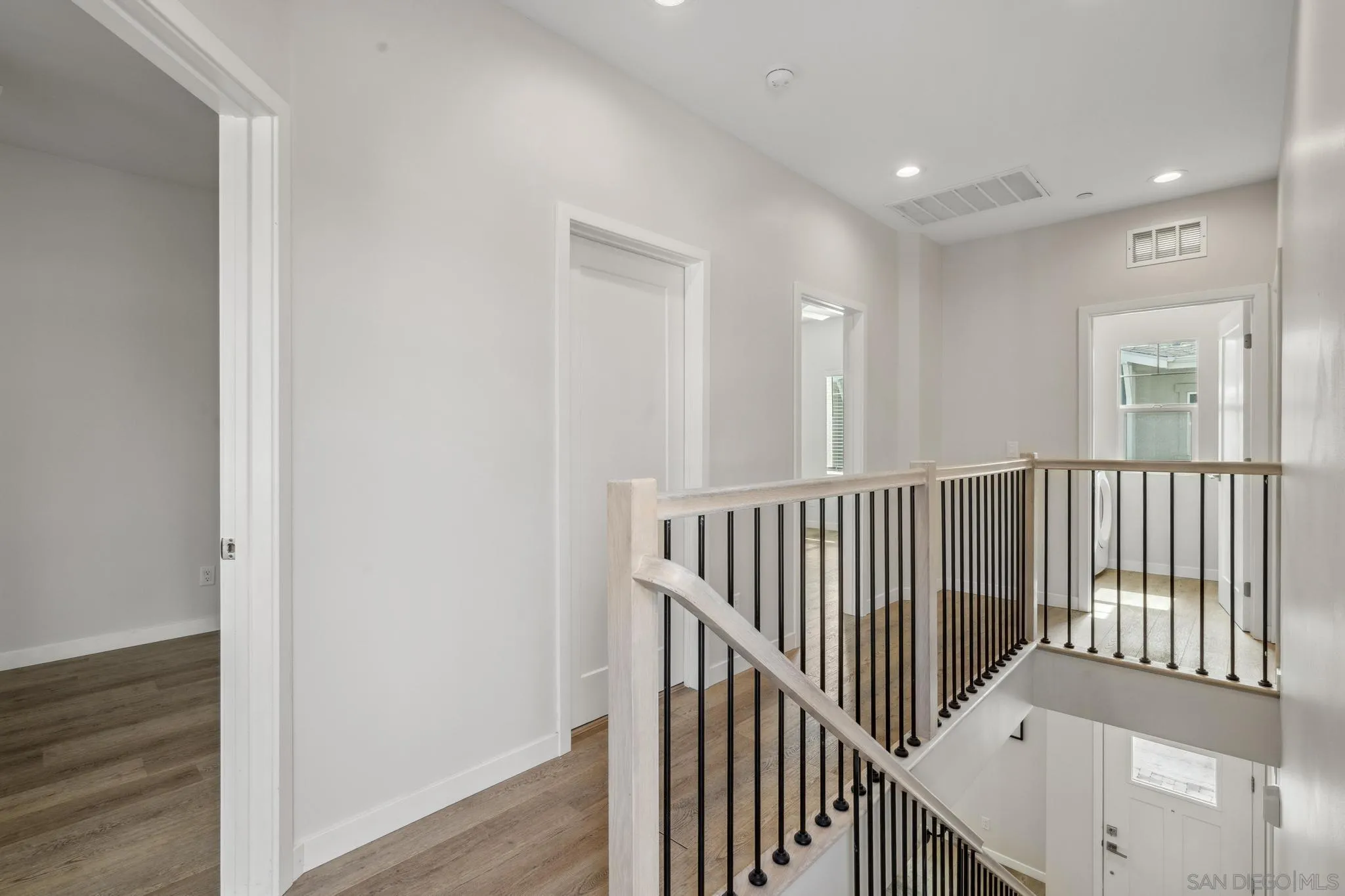 Photo #20: 250037932 Listing: Photo #20