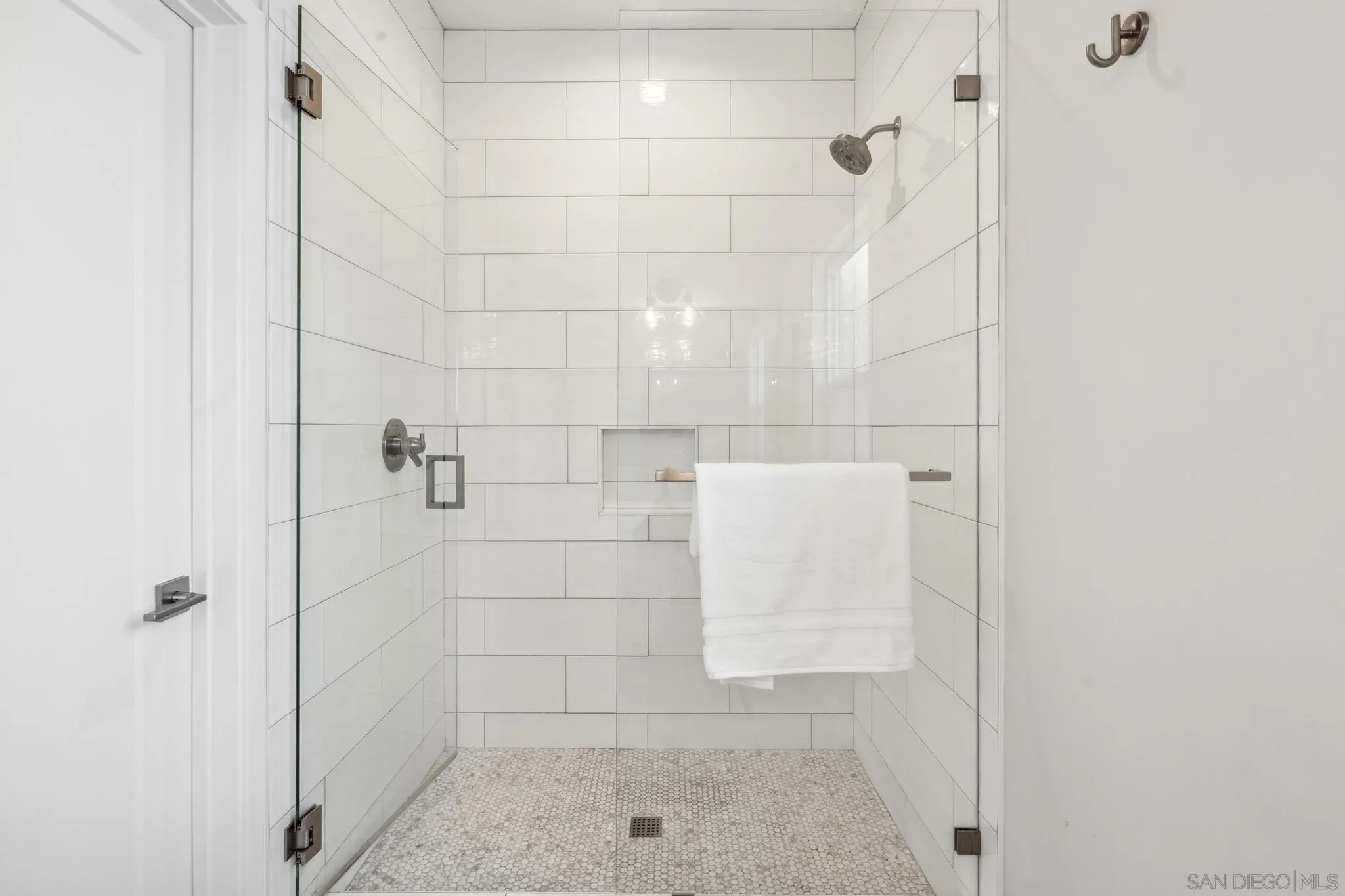 Photo #27: 250037932 Listing: Photo #27