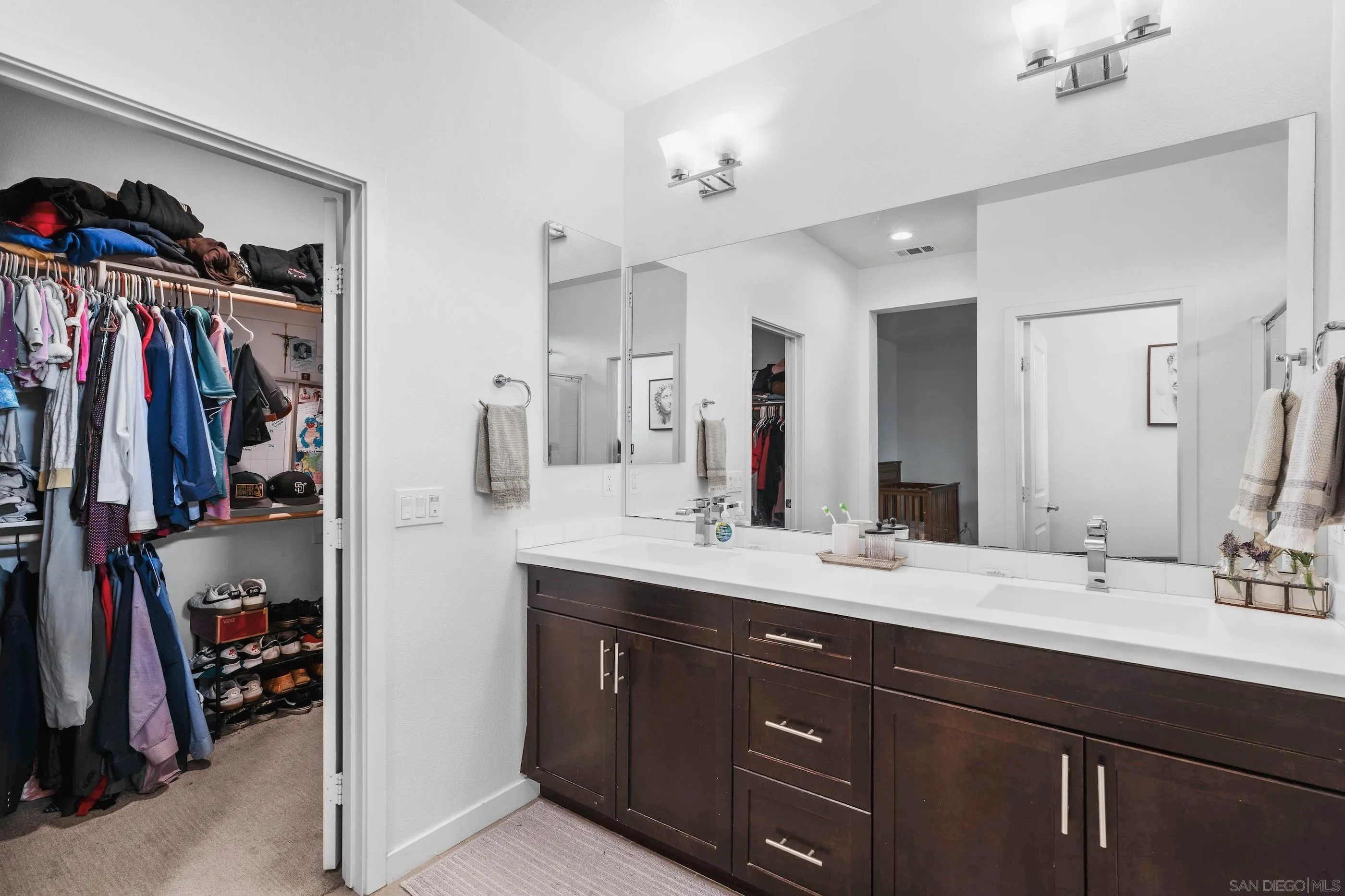 Photo #22: 250037934 Listing: Photo #22