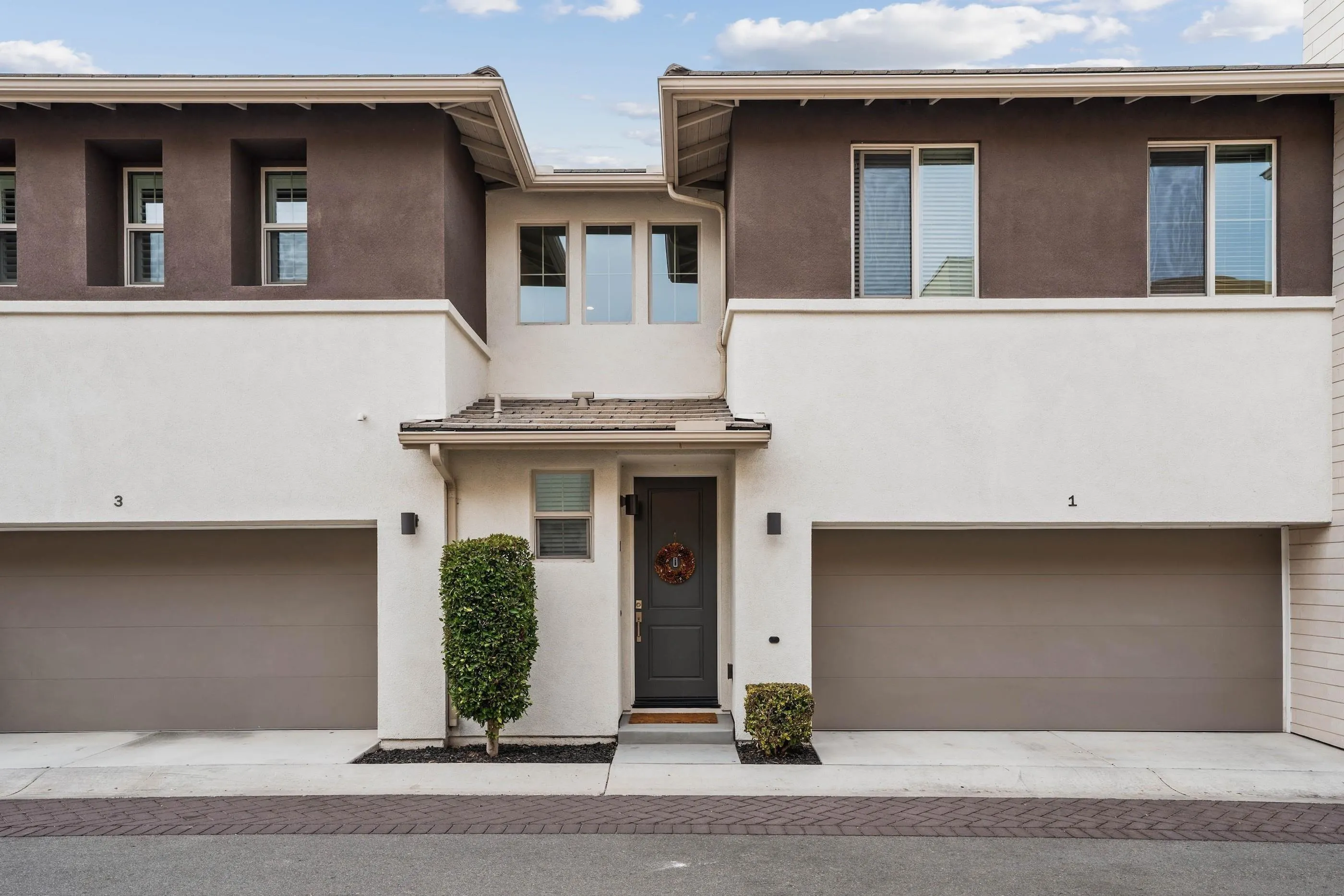 Photo #2: 250037934 Listing 