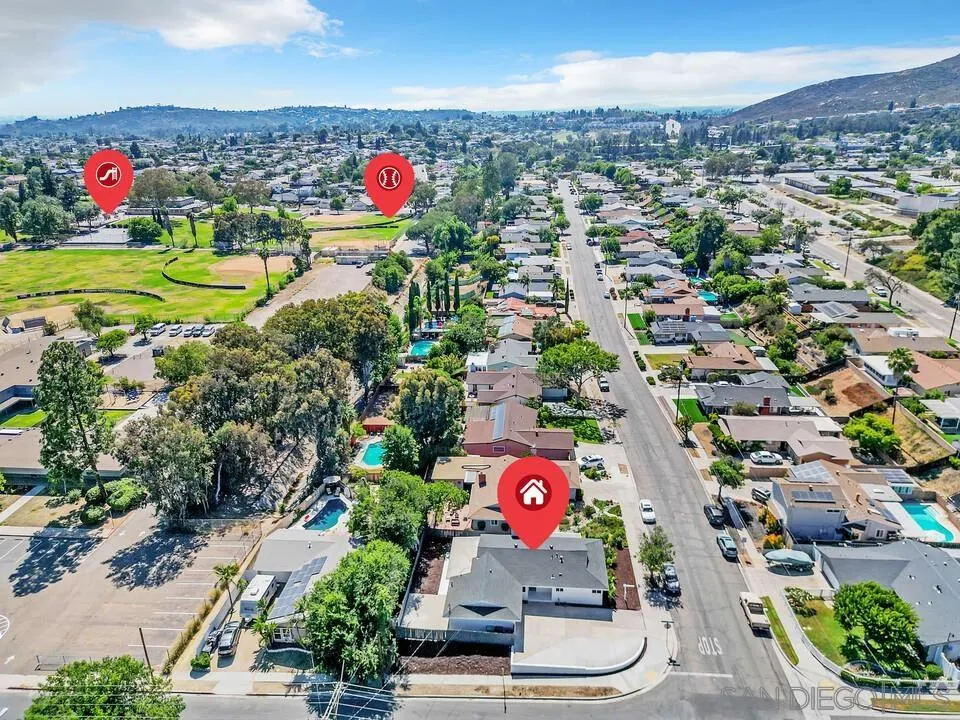 https://cdn.realtyfeed.com/cdn/127/250037936/f0c01b4eaf6fa788f3c0495ff94e6648.webp