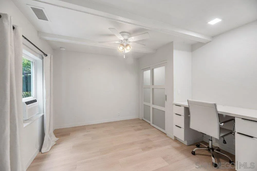 https://cdn.realtyfeed.com/cdn/127/250037938/b0c0262f56ac6f61c72e71e9f3bf1d55.webp