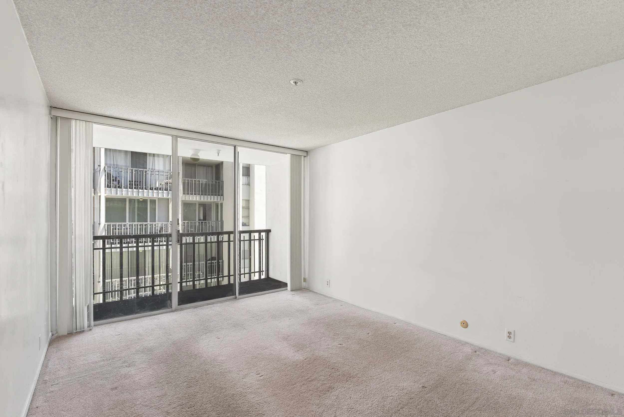 https://cdn.realtyfeed.com/cdn/127/250037942/3680732fc97cf9c238a1494986e7196e.webp