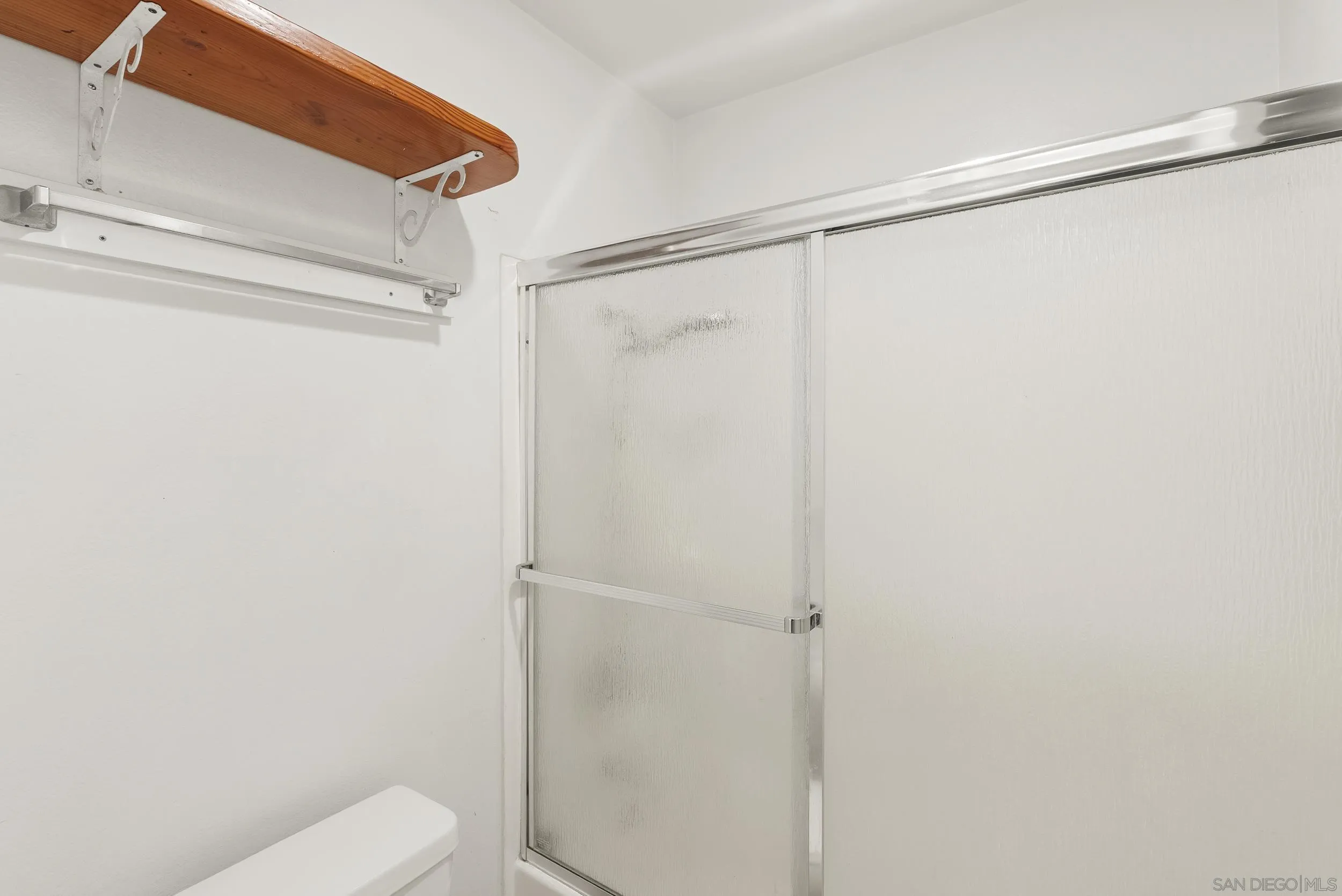 https://cdn.realtyfeed.com/cdn/127/250037942/dc3160a968c639d84292bdd41099e802.webp