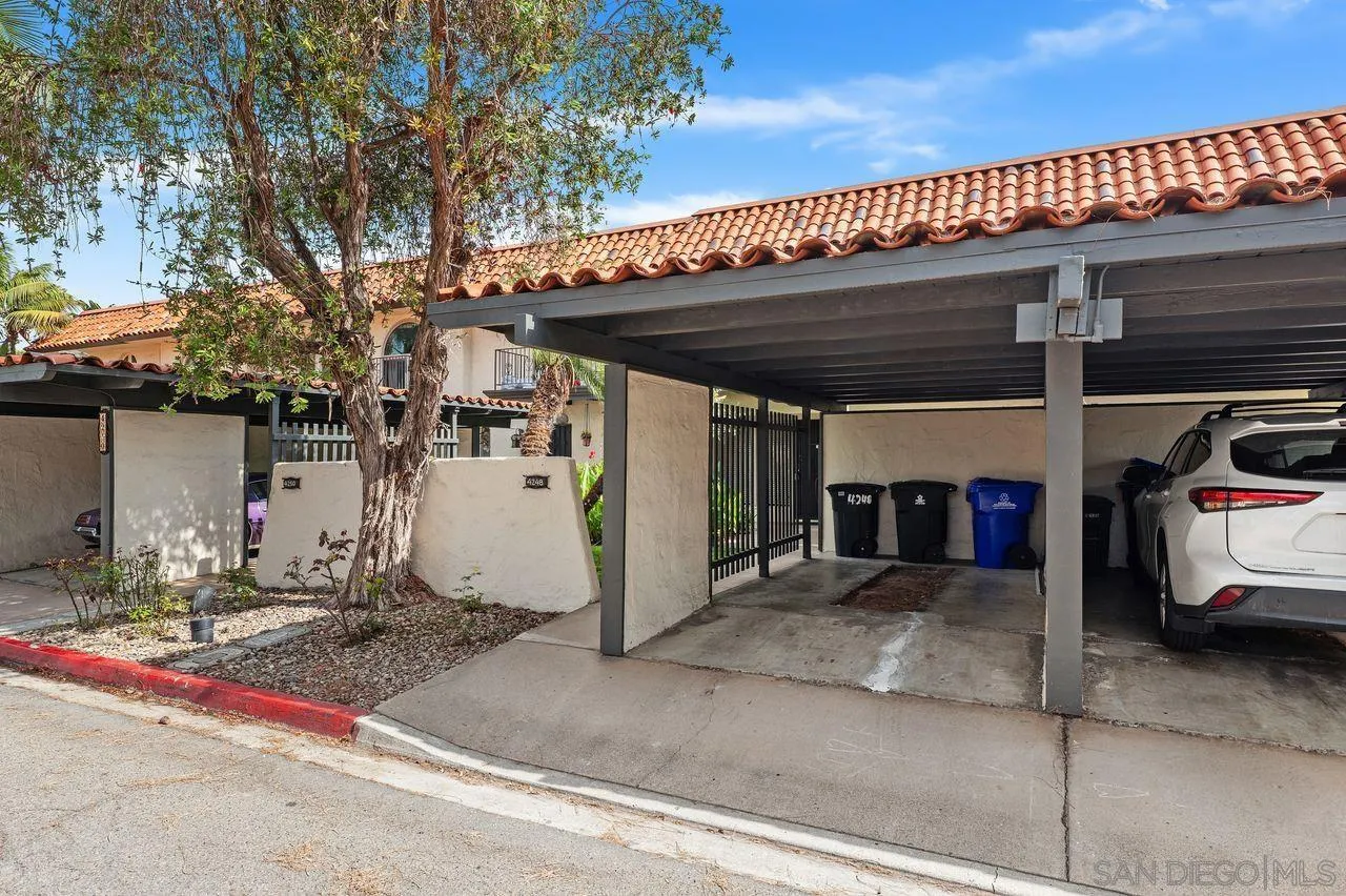 https://cdn.realtyfeed.com/cdn/127/250037947/51e2604f8d673bdda39b30cc61e100bf.webp