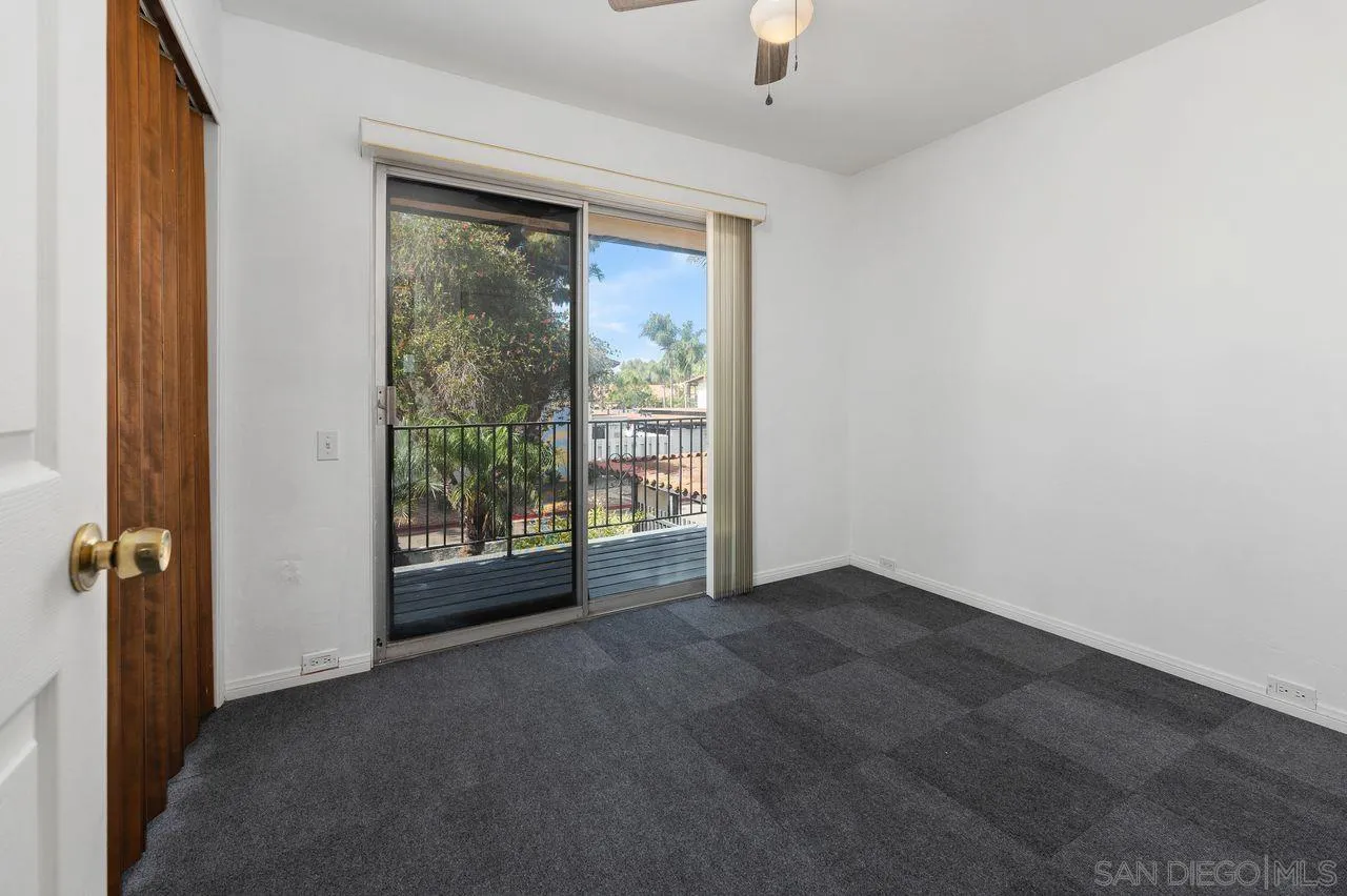 https://cdn.realtyfeed.com/cdn/127/250037947/6d505062a4f623f7faaf6e7f24520276.webp