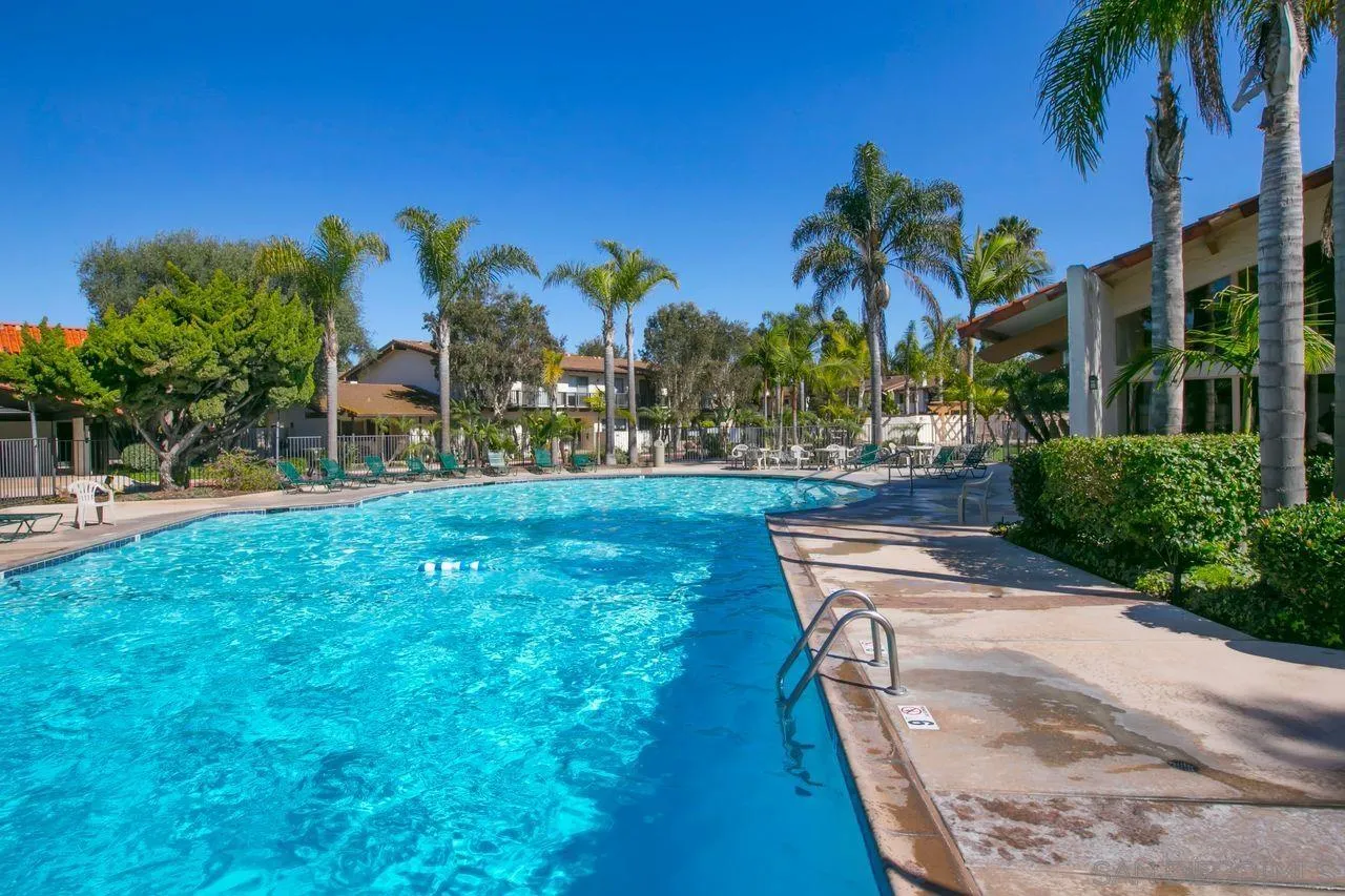 https://cdn.realtyfeed.com/cdn/127/250037947/e1668c35db98c401cf882818906bbda5.webp
