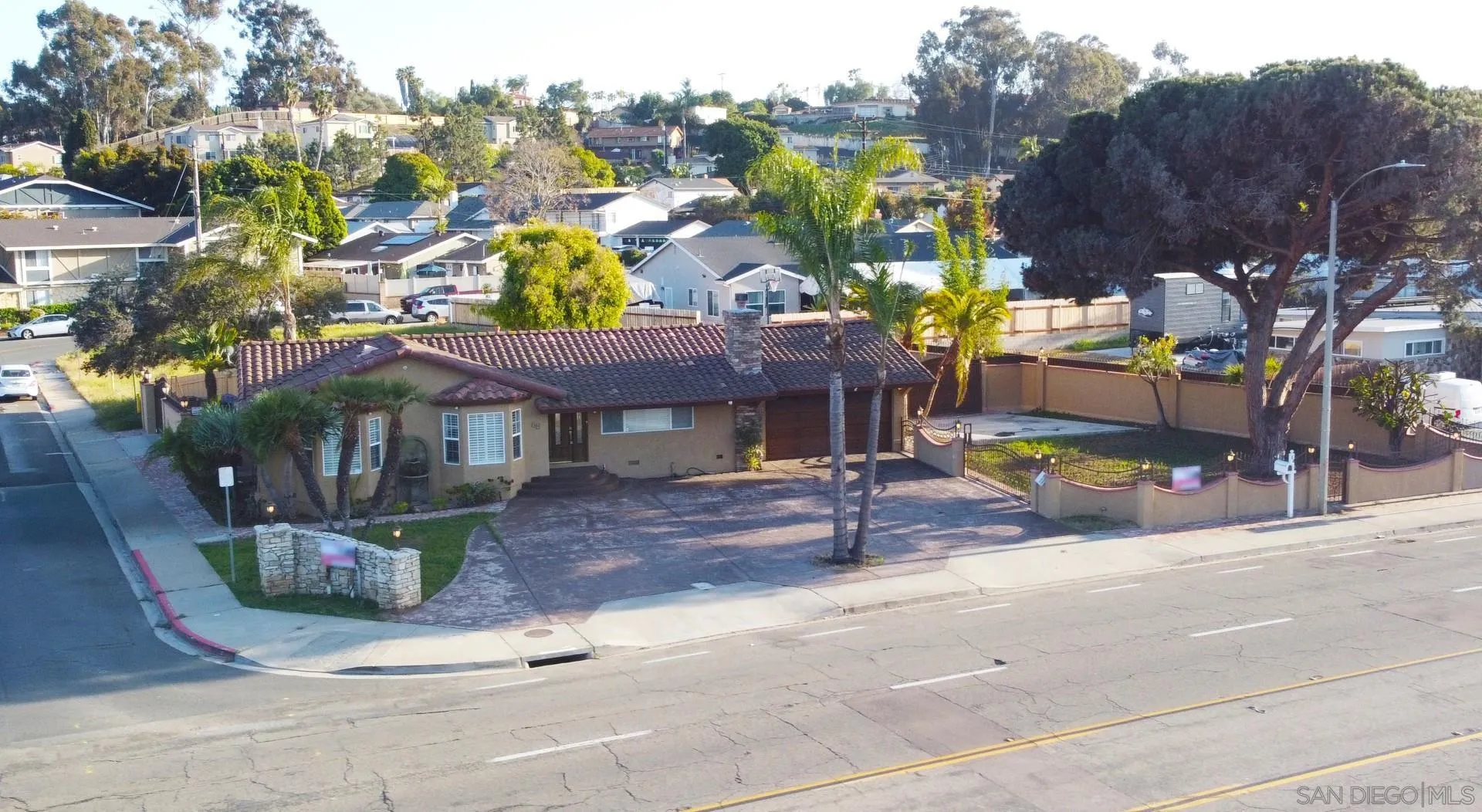 https://cdn.realtyfeed.com/cdn/127/250037952/38307665a54f08507f909b61b30ebe22.webp