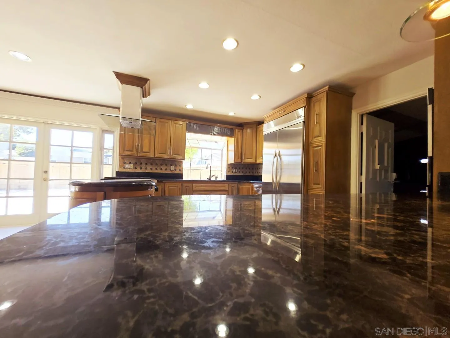 https://cdn.realtyfeed.com/cdn/127/250037952/da8e23eae0fbf119ff160d74b3e5adb4.webp