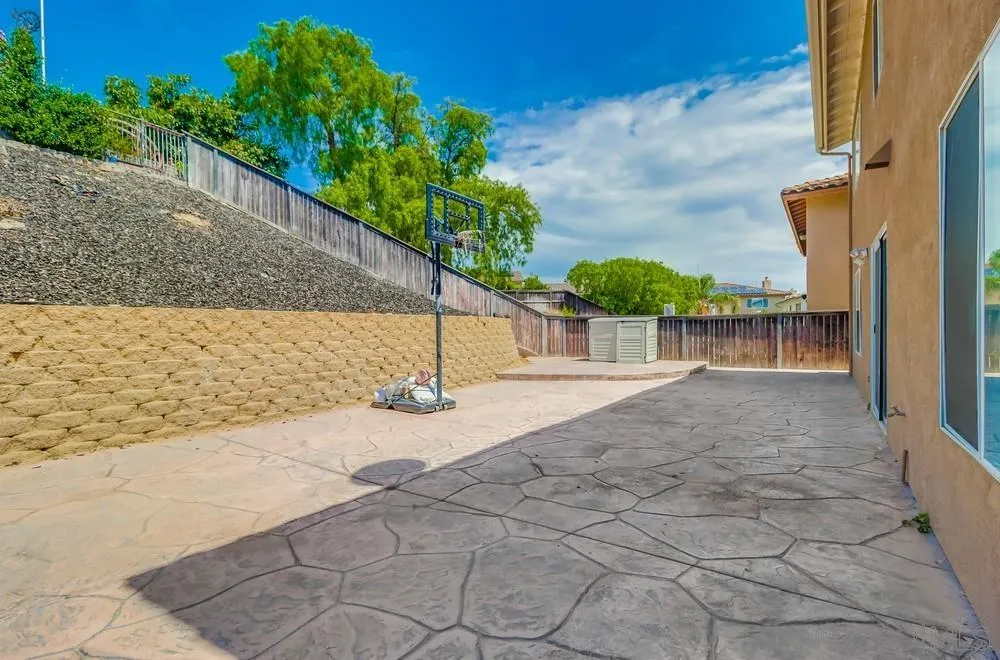 https://cdn.realtyfeed.com/cdn/127/250037957/3da27f40f7acd44c08c4a453c1d95a9a.webp