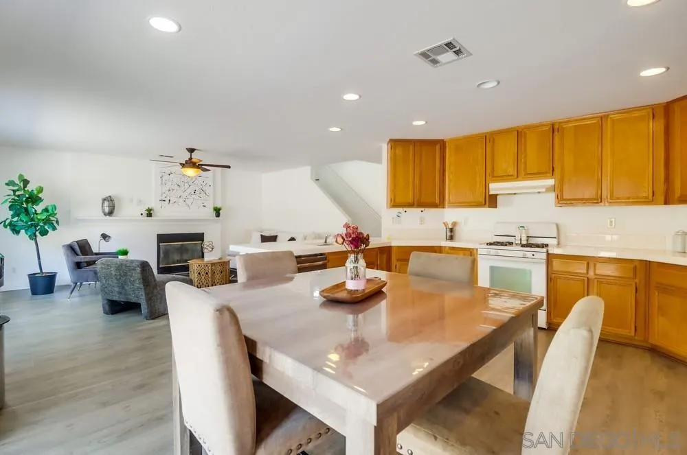 https://cdn.realtyfeed.com/cdn/127/250037957/d3bc75ddc59b30dcdbd3bc9f15bf900e.webp