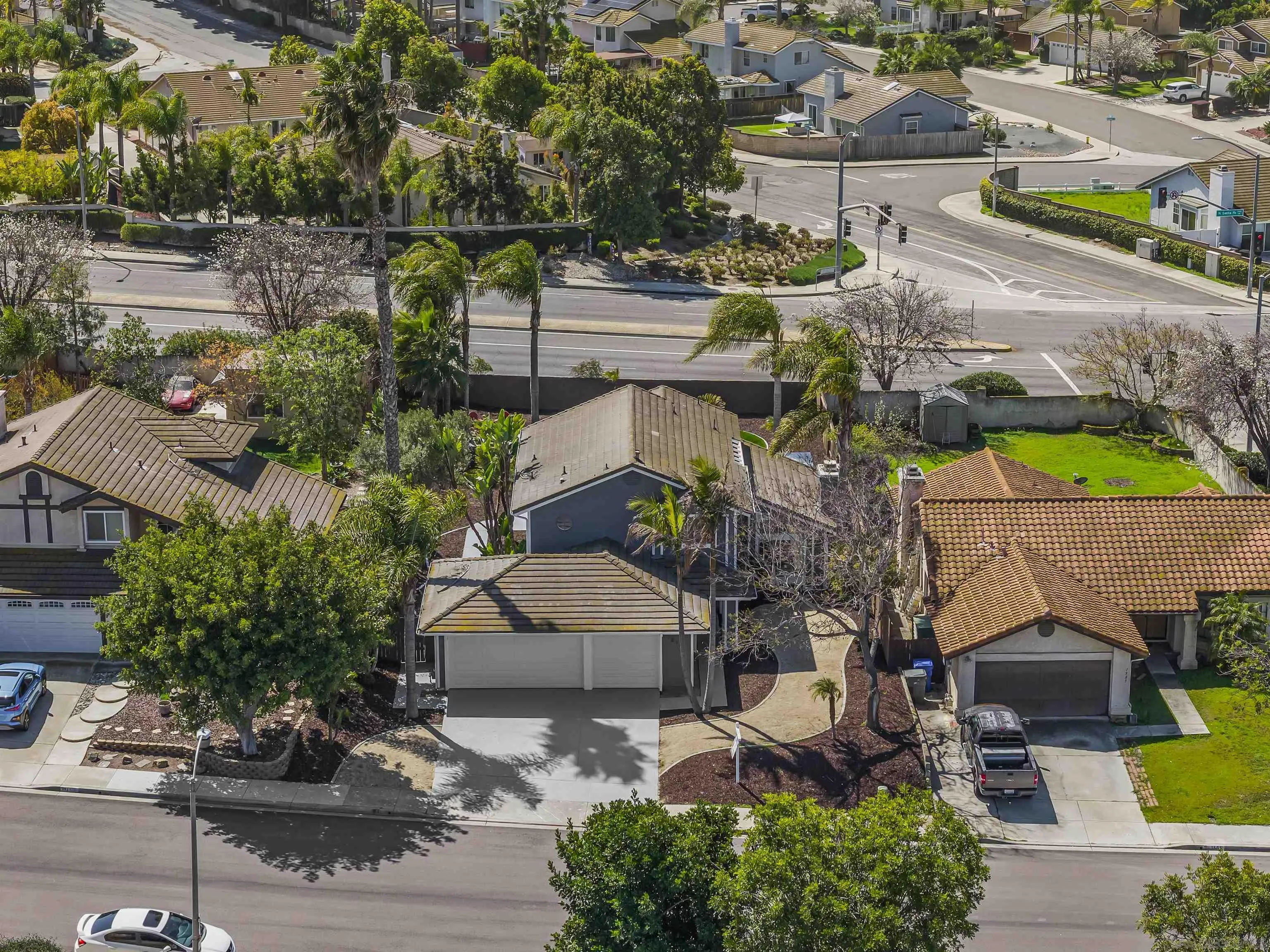 https://cdn.realtyfeed.com/cdn/127/250037959/032287168488281f635eca6255447de5.webp