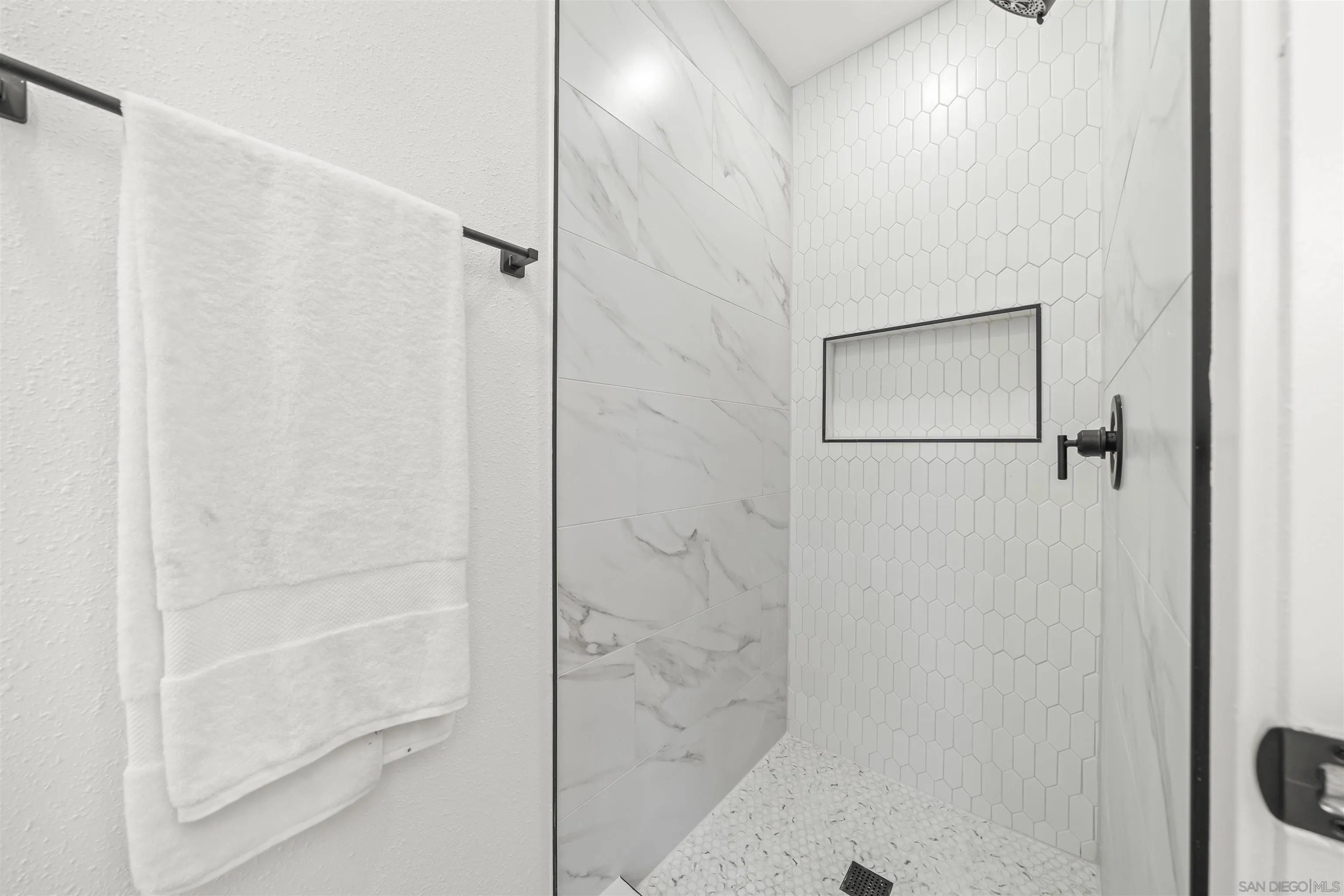 https://cdn.realtyfeed.com/cdn/127/250037959/34815299f097aa8e32949608d4cdc1ab.webp