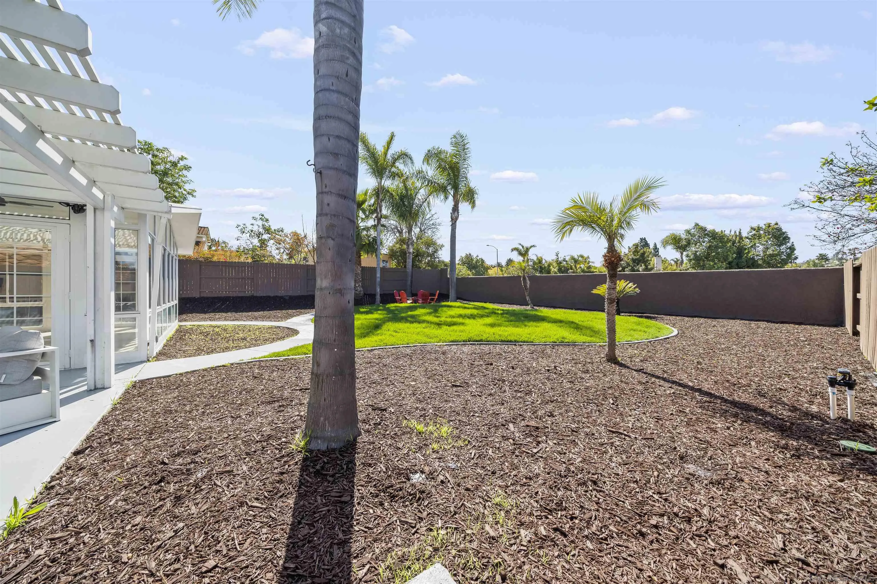 https://cdn.realtyfeed.com/cdn/127/250037959/e113b7f580ffaea41d2b1df7fd1de129.webp