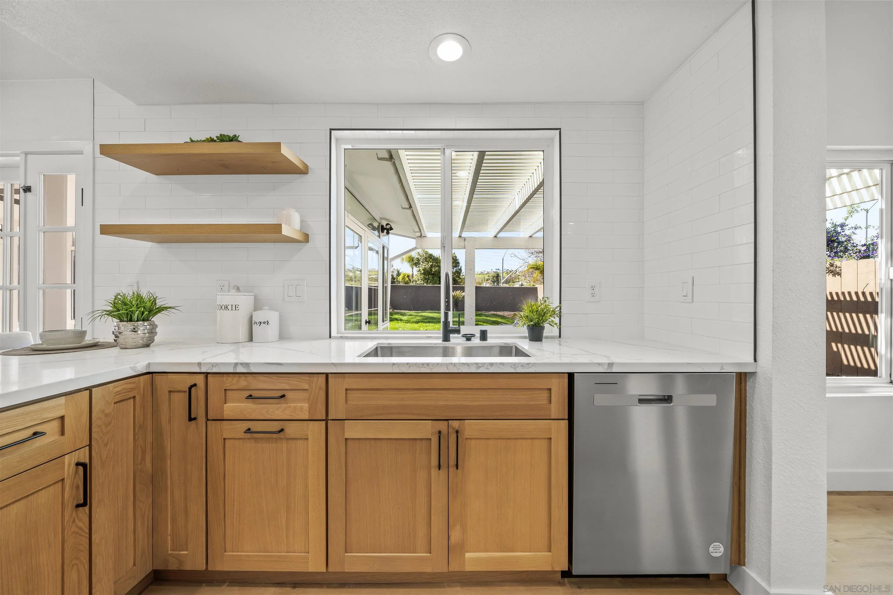 https://cdn.realtyfeed.com/cdn/127/250037959/e7f810d7cf0d9e671c9f6dadb128cefb.webp