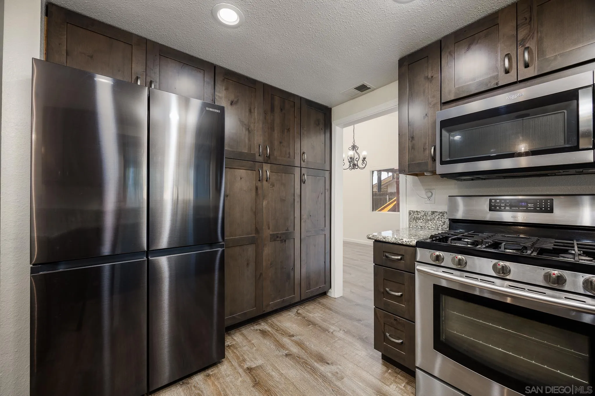 https://cdn.realtyfeed.com/cdn/127/250037962/66c06fc2f502e75eb4327e1ed5de15dc.webp