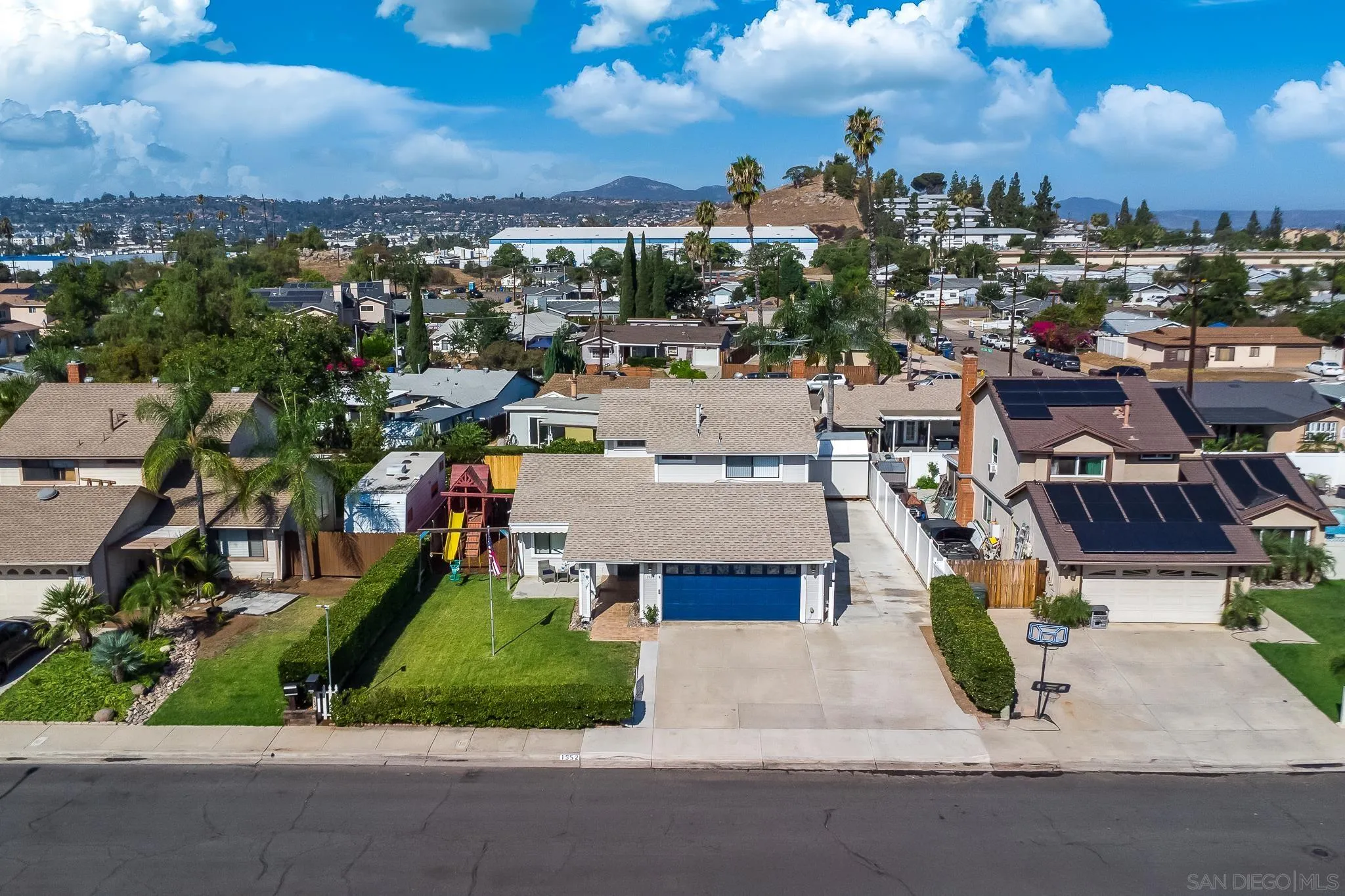 https://cdn.realtyfeed.com/cdn/127/250037962/6d0ec98e79e6c35a3f311ec7d3b50e37.webp