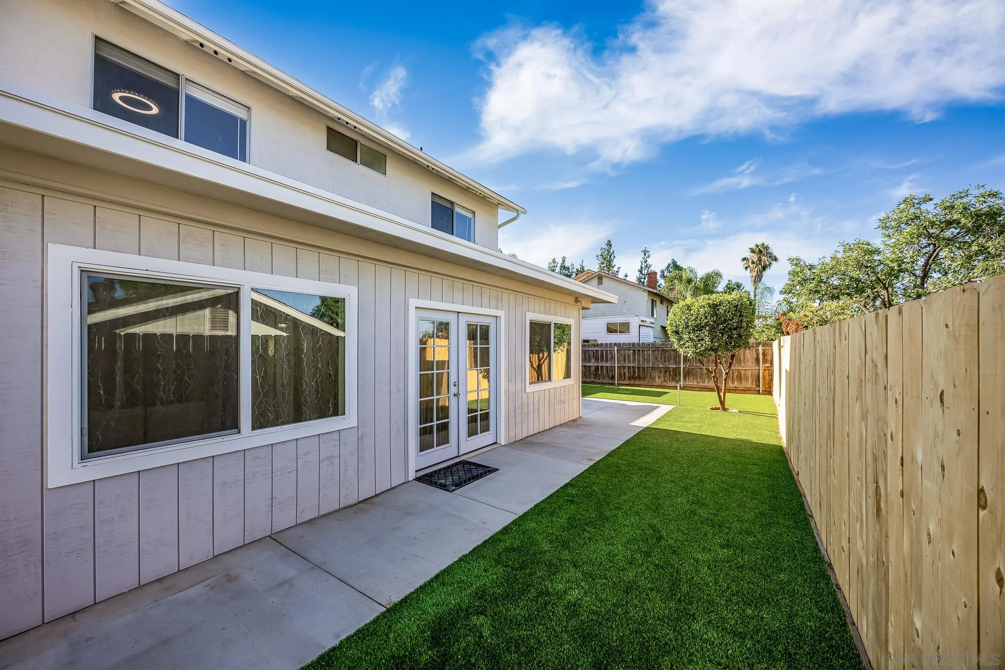https://cdn.realtyfeed.com/cdn/127/250037962/7616718d38ca35f921a05d908c05babd.webp