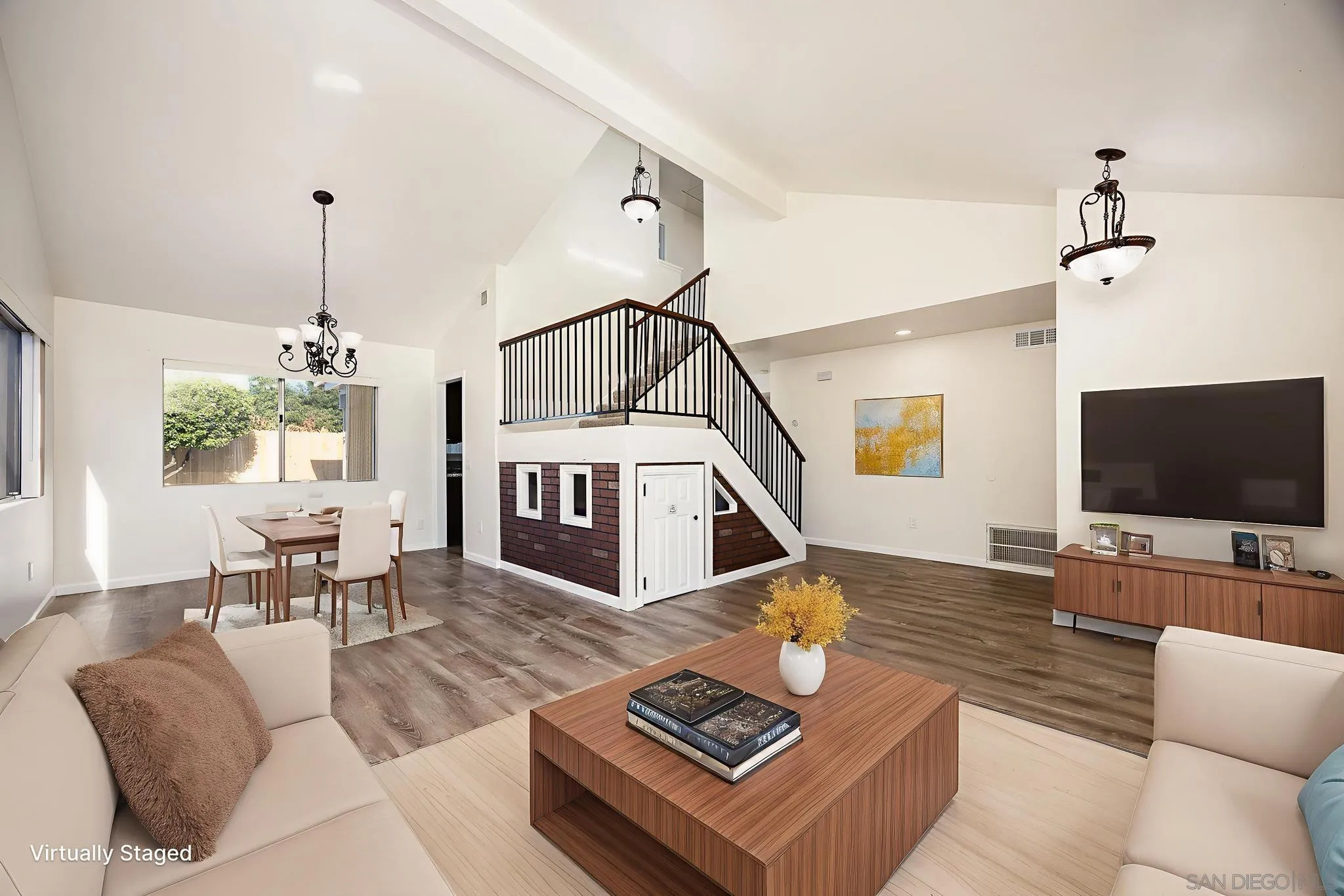 https://cdn.realtyfeed.com/cdn/127/250037962/b95a9a9d8591ddf19ebea6da4c7895f1.webp