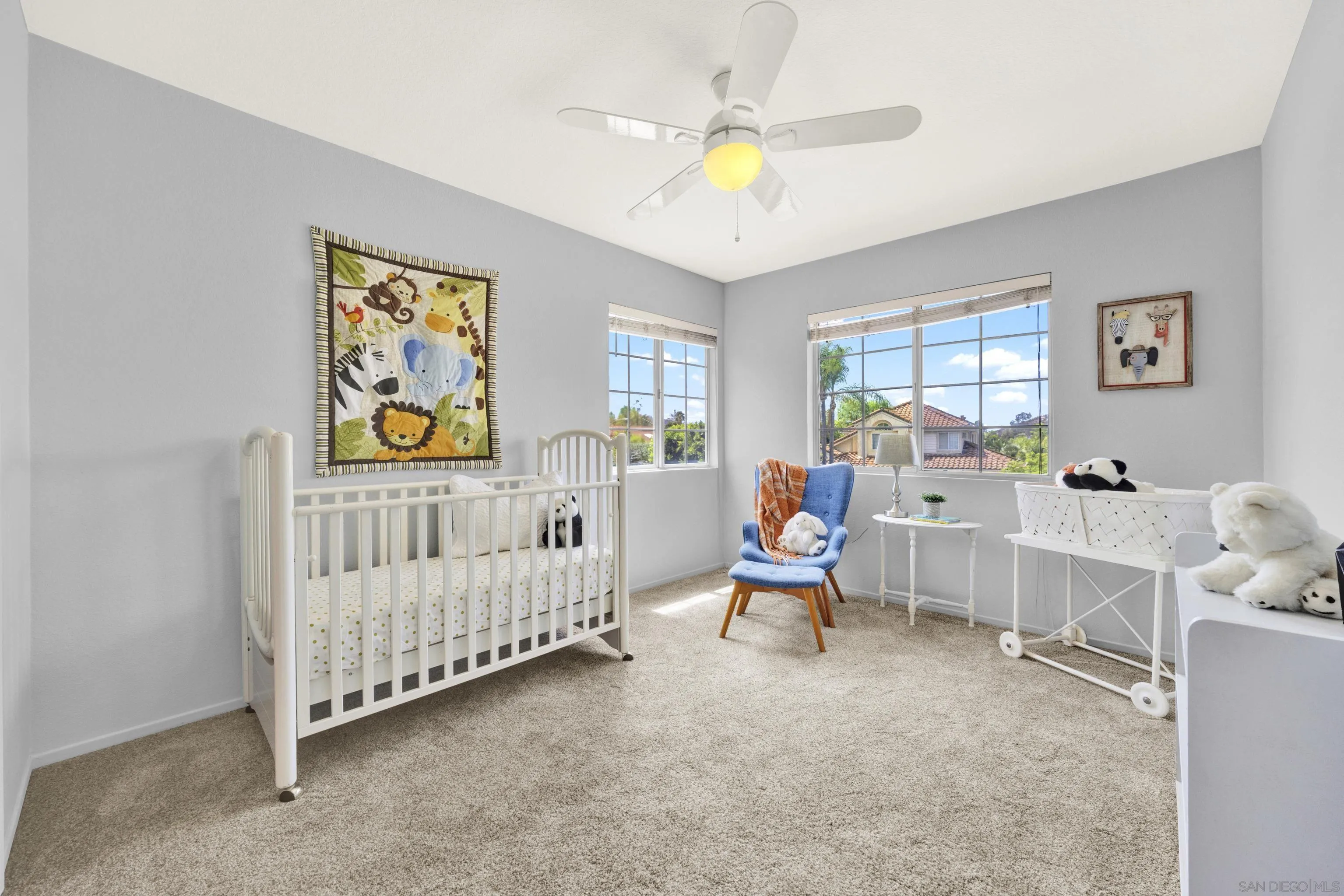 https://cdn.realtyfeed.com/cdn/127/250037970/ee248a7ffe4dcb026f7c7d4f556984e5.webp