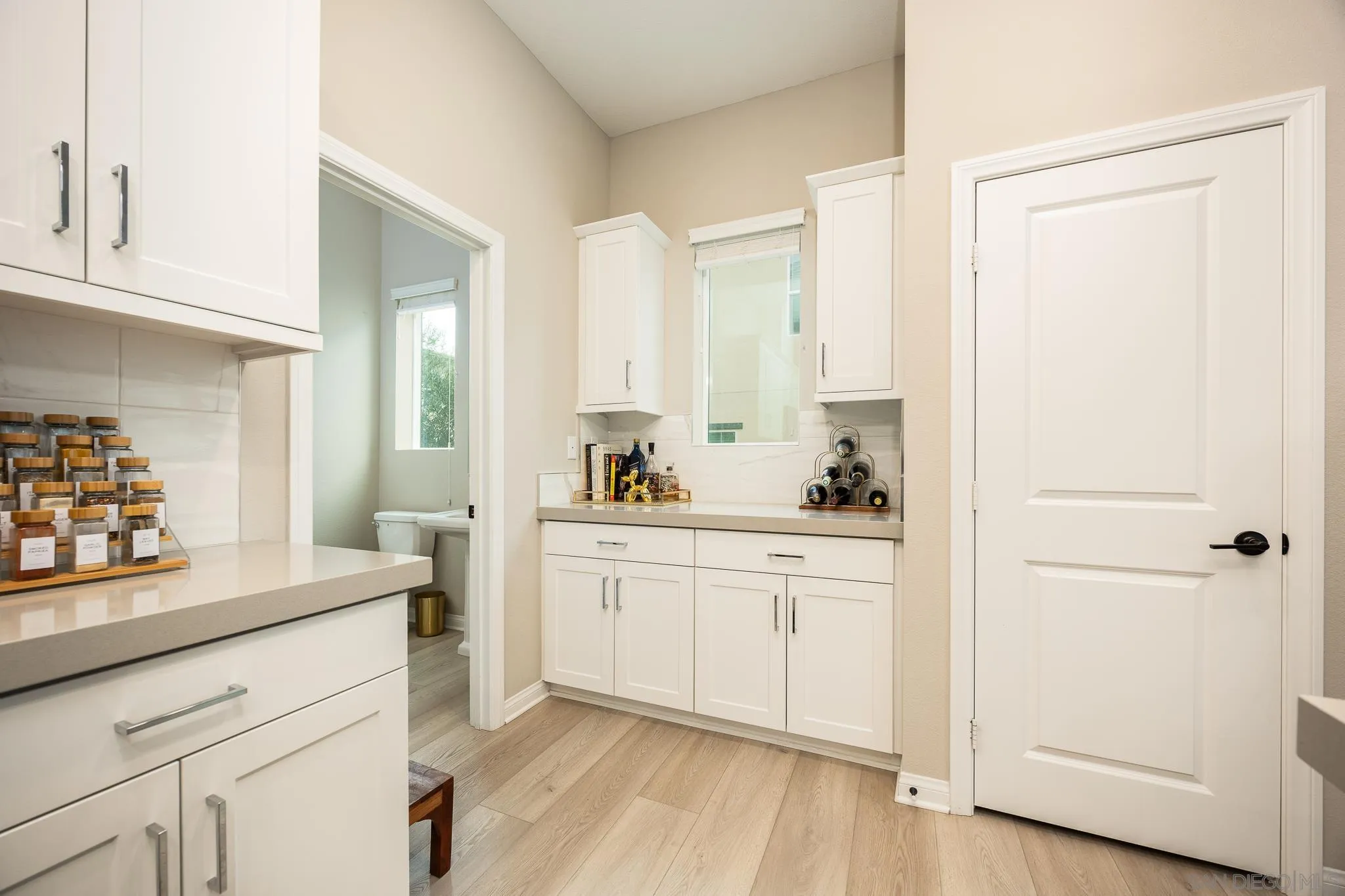 Photo #10: 250037978 Listing: Photo #10