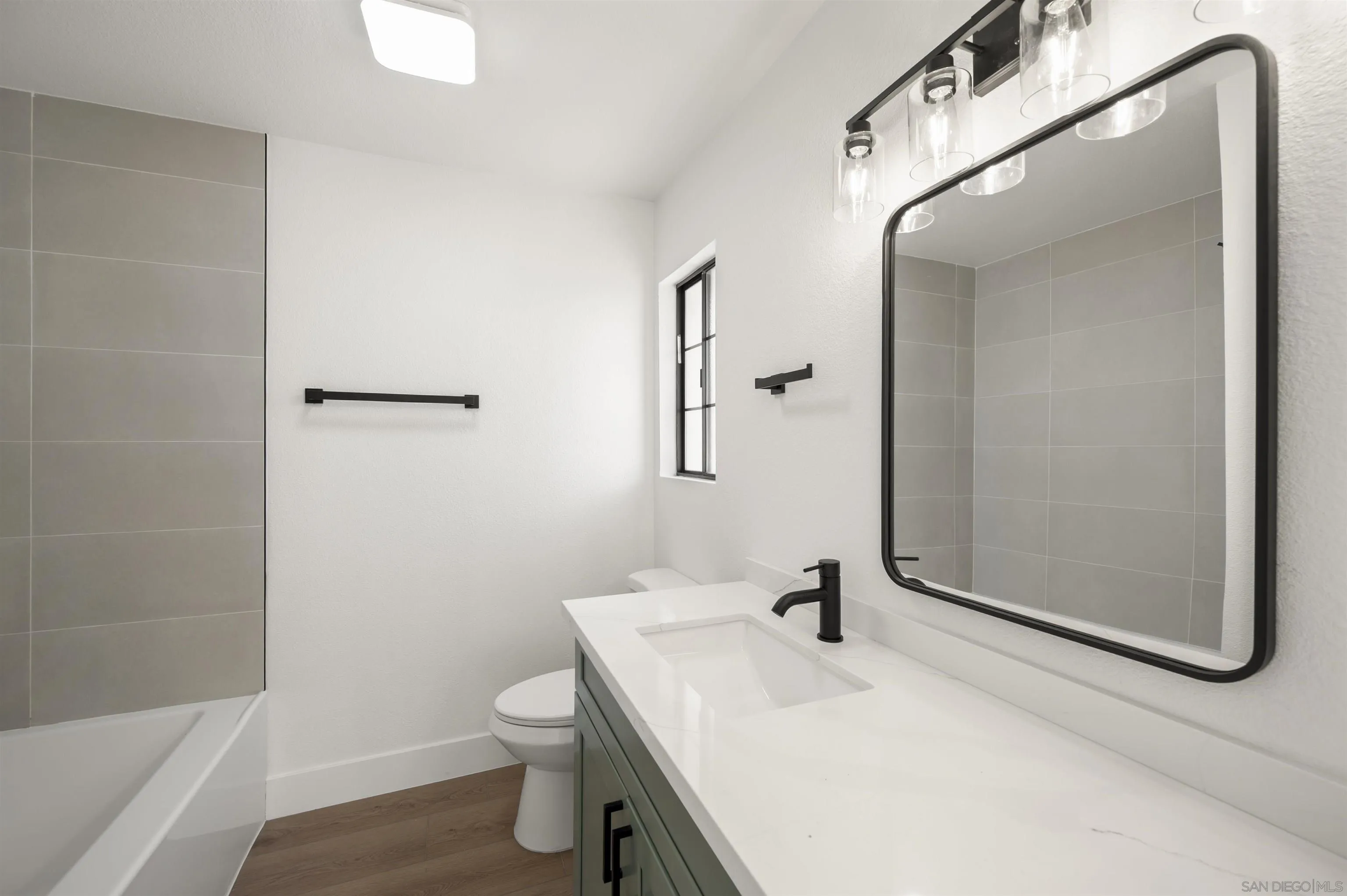 Photo #34: 250037981 Listing: Photo #34
