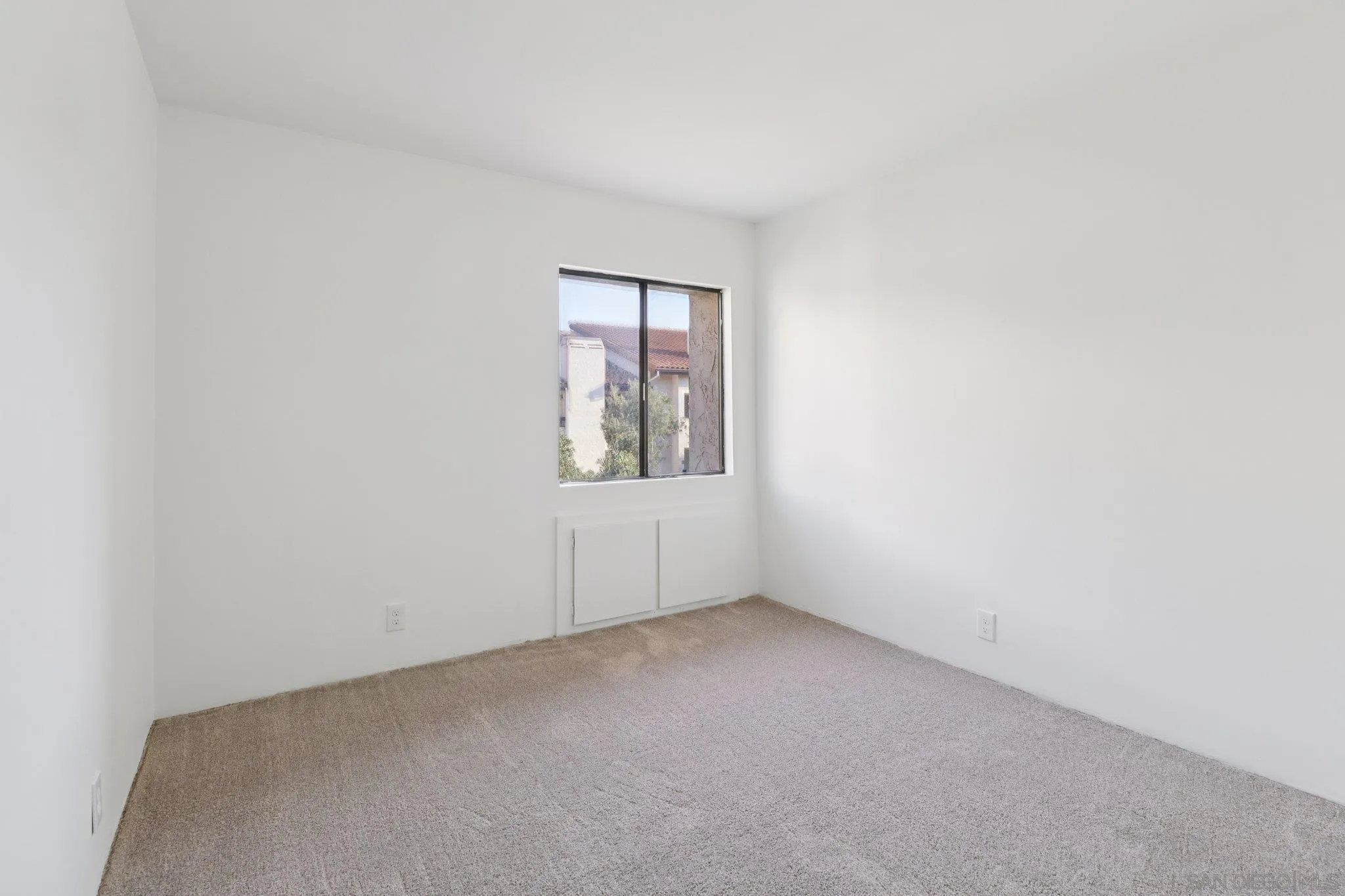 Photo #22: 250037983 Listing: Photo #22