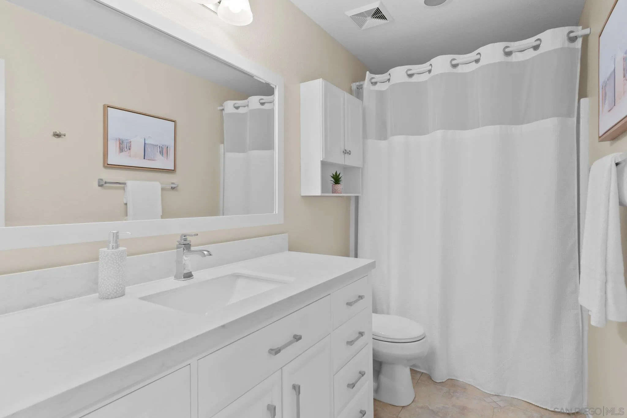 https://cdn.realtyfeed.com/cdn/127/250037984/fe954e84055706e518766e06cc14042a.webp