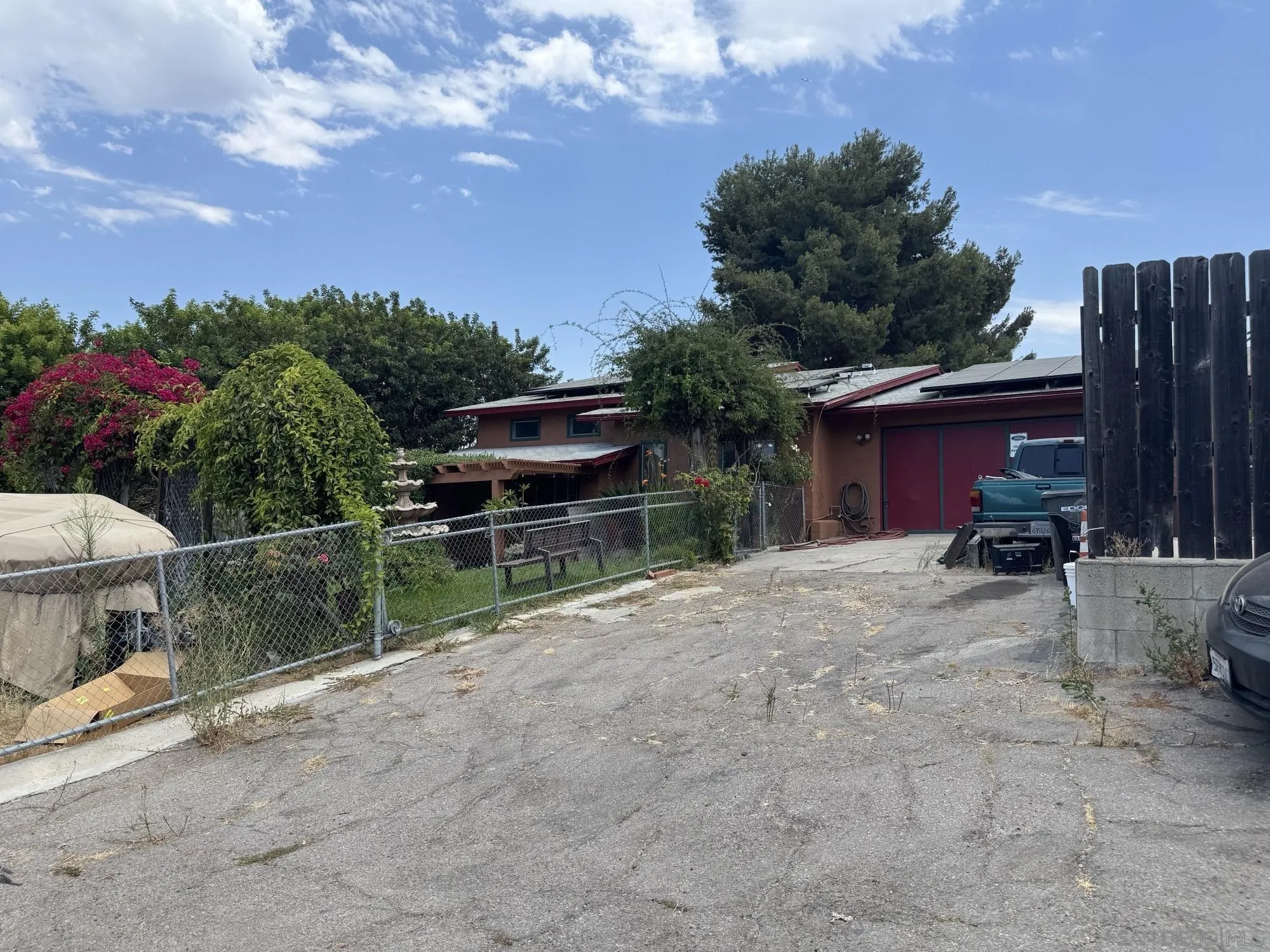 https://cdn.realtyfeed.com/cdn/127/250037991/3c6fe1607339faef1ff3c33bdac99971.webp