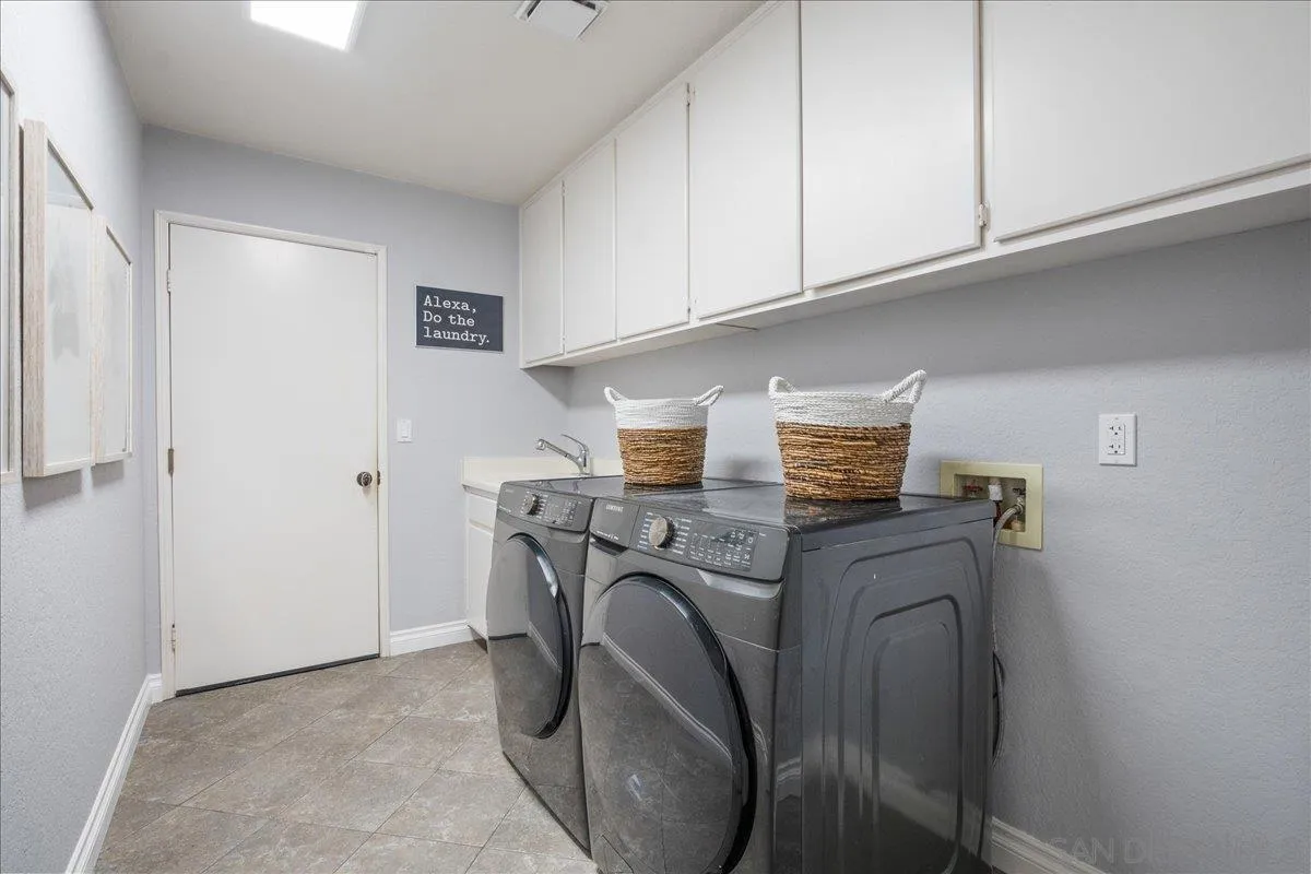 https://cdn.realtyfeed.com/cdn/127/250037992/eded65fd066e8d2d2d0c838a667b60da.webp