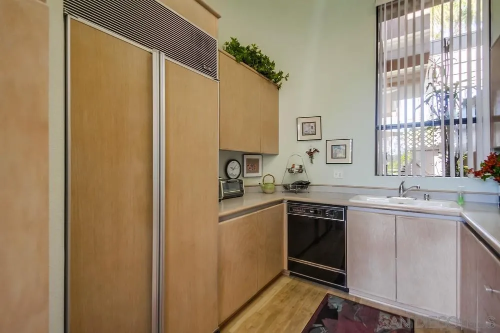 https://cdn.realtyfeed.com/cdn/127/250037994/065a73d979aedb0ebeefadc0870db371.webp