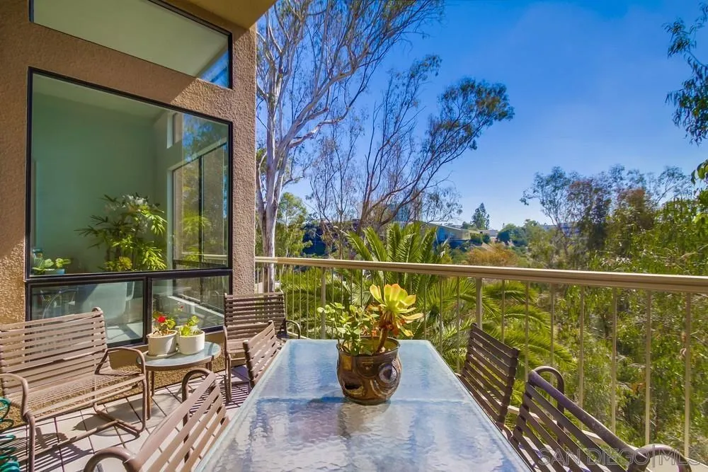 https://cdn.realtyfeed.com/cdn/127/250037994/1cb05931c9545e3aa3e4ff2948d56c94.webp