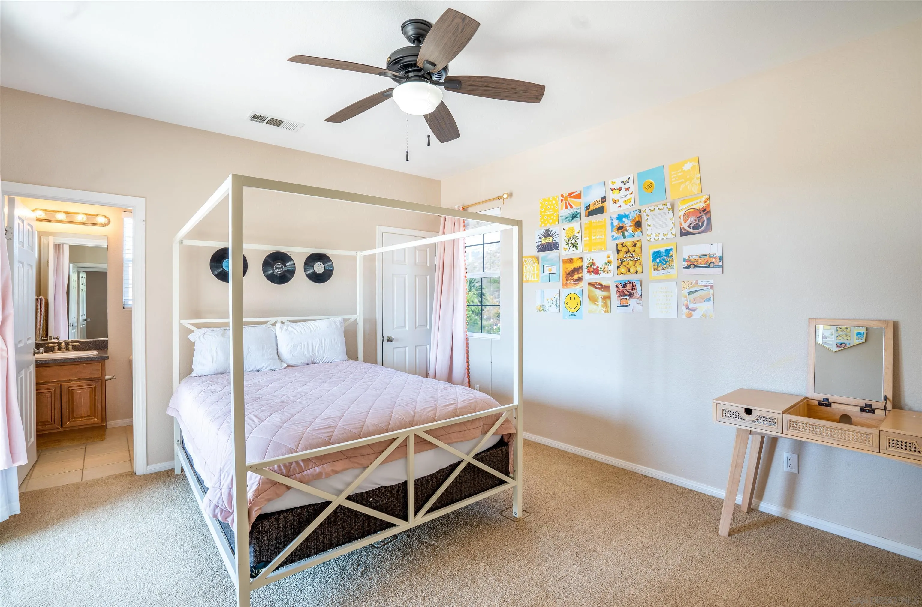 https://cdn.realtyfeed.com/cdn/127/250037996/243494a746aa6150fe9653c2991c37bd.webp