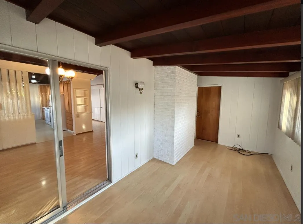 https://cdn.realtyfeed.com/cdn/127/250037999/37eb4e98ed1c2c0fd54c769f131e7154.webp