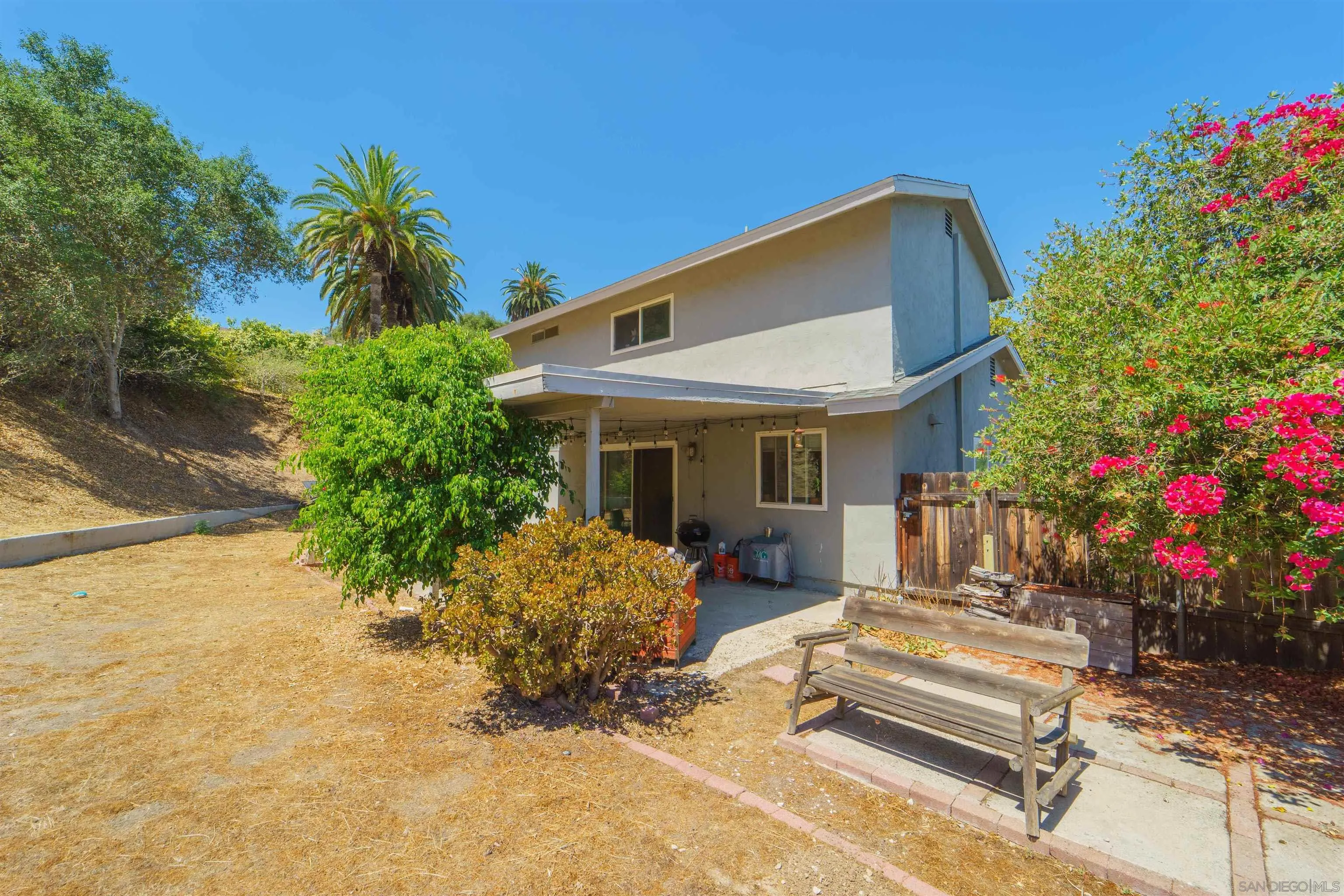 https://cdn.realtyfeed.com/cdn/127/250038000/a0480f8f2bc16df35aa4efd698a53ac3.webp