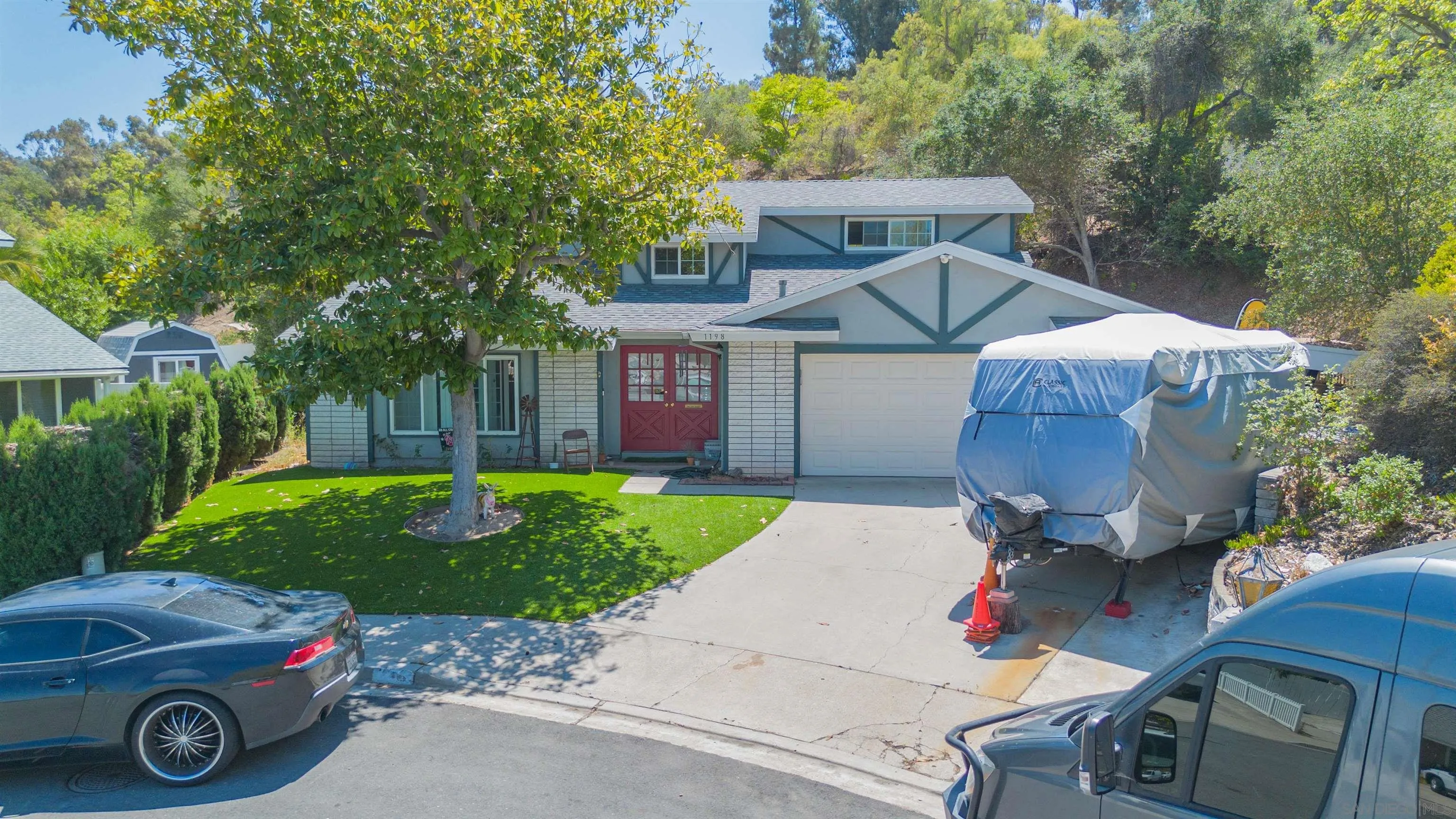 https://cdn.realtyfeed.com/cdn/127/250038000/a1baf3b0b4b8e135e54a1638517bd942.webp