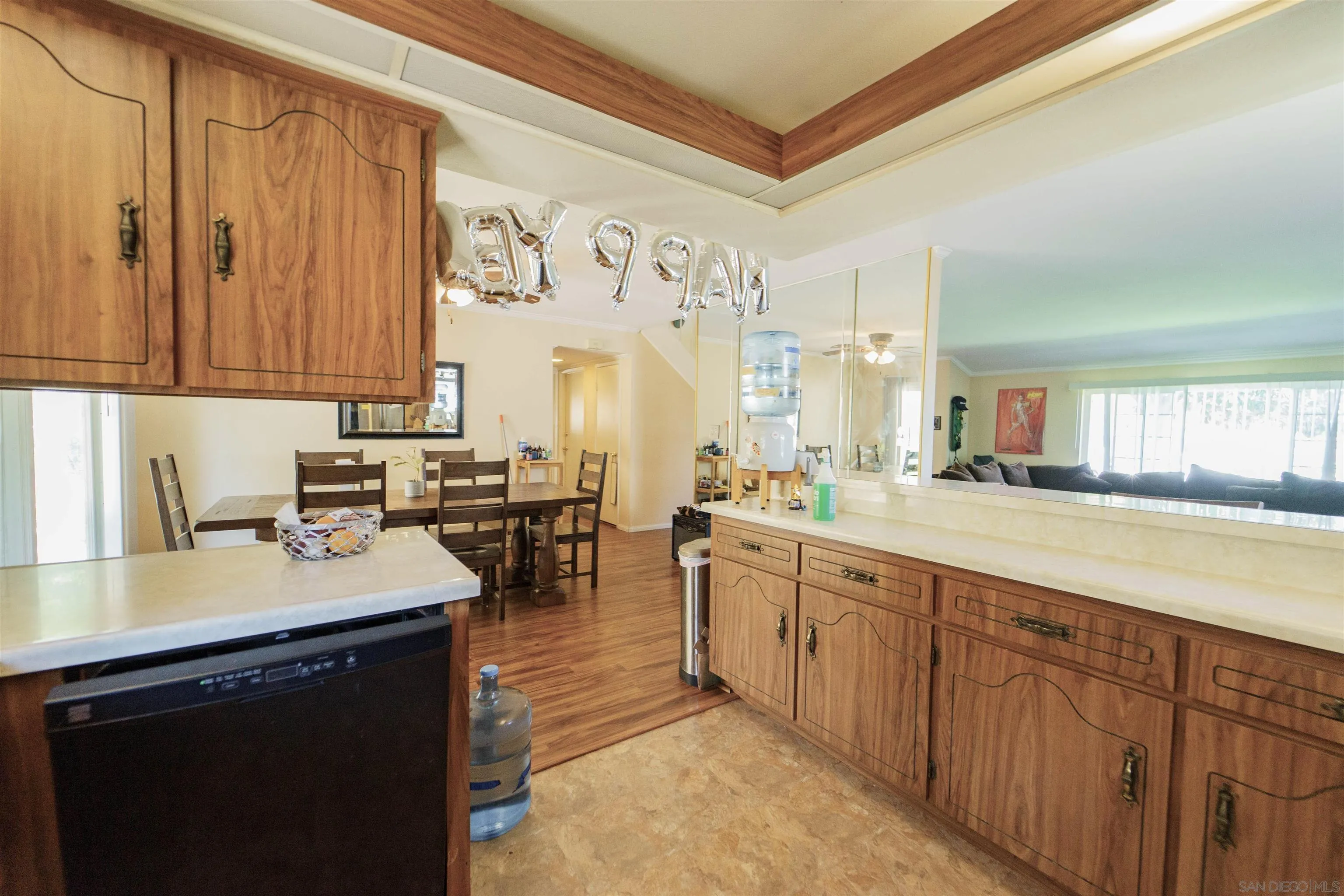 https://cdn.realtyfeed.com/cdn/127/250038000/ad43dc7be44a61dd1d89afb4fc7a0a4e.webp