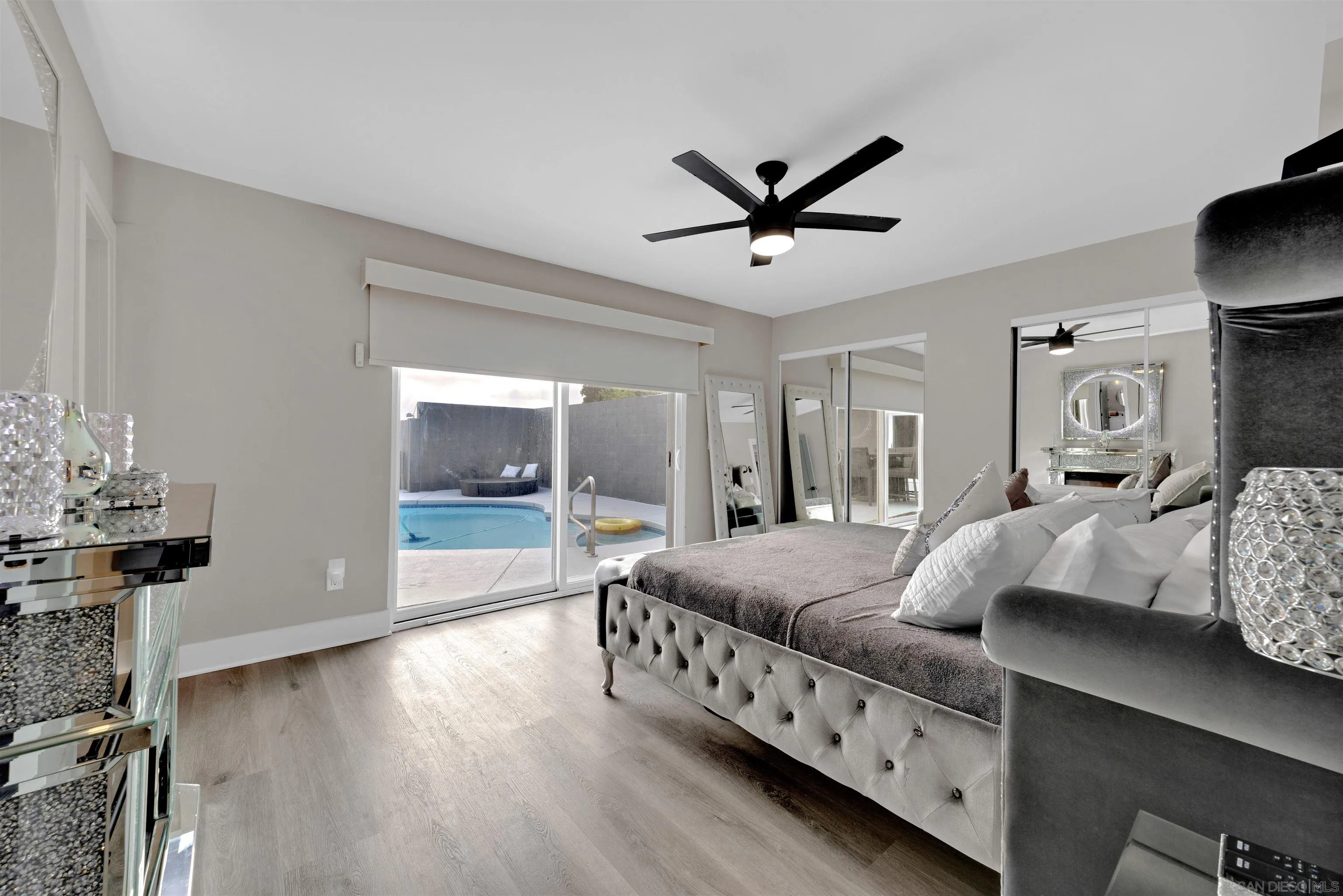 https://cdn.realtyfeed.com/cdn/127/250038006/81a899fb5f2f18cda21b5d082adc3983.webp