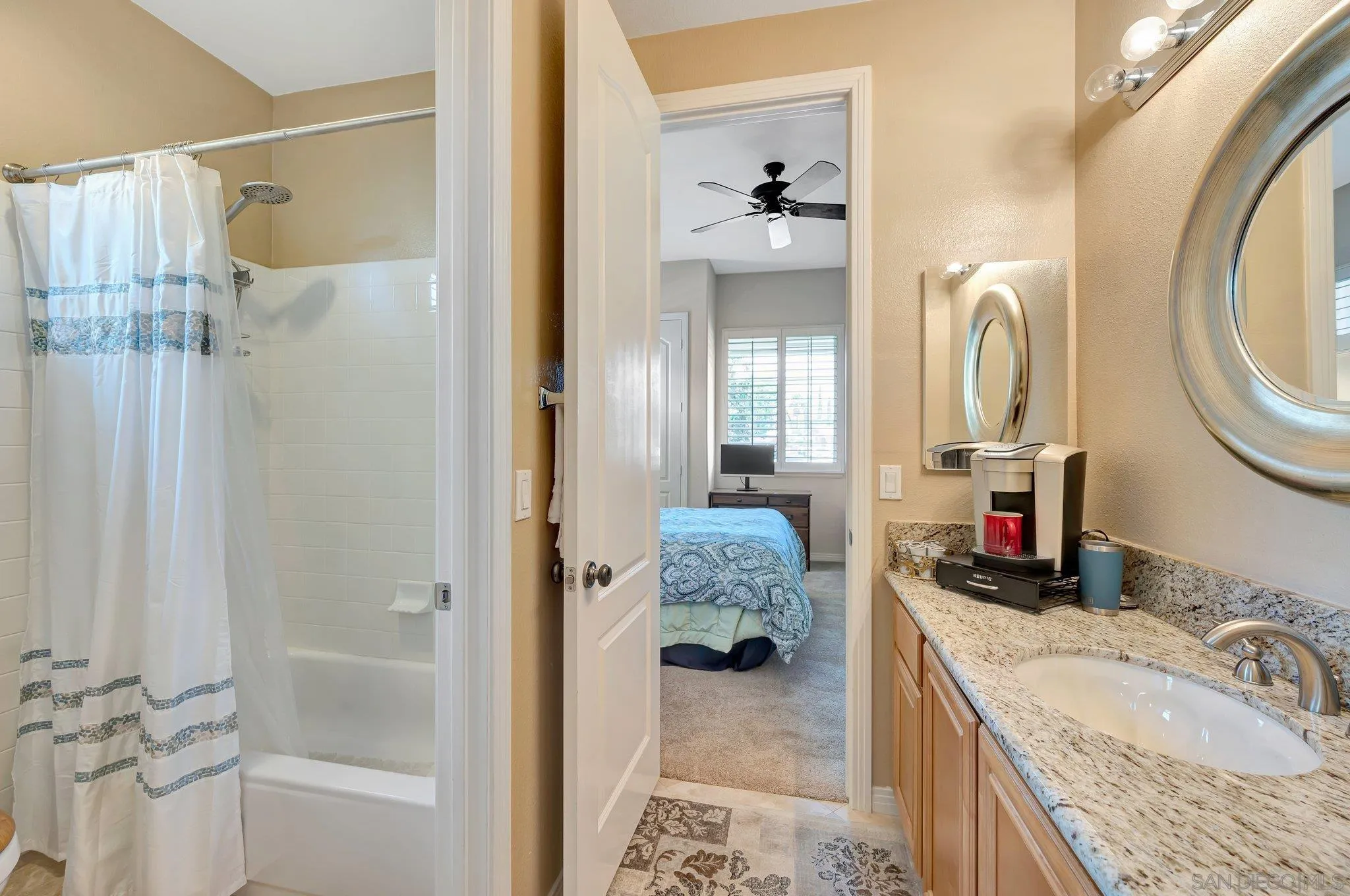 https://cdn.realtyfeed.com/cdn/127/250038007/c00a75517bb8e8844c5da6fe980bebe8.webp