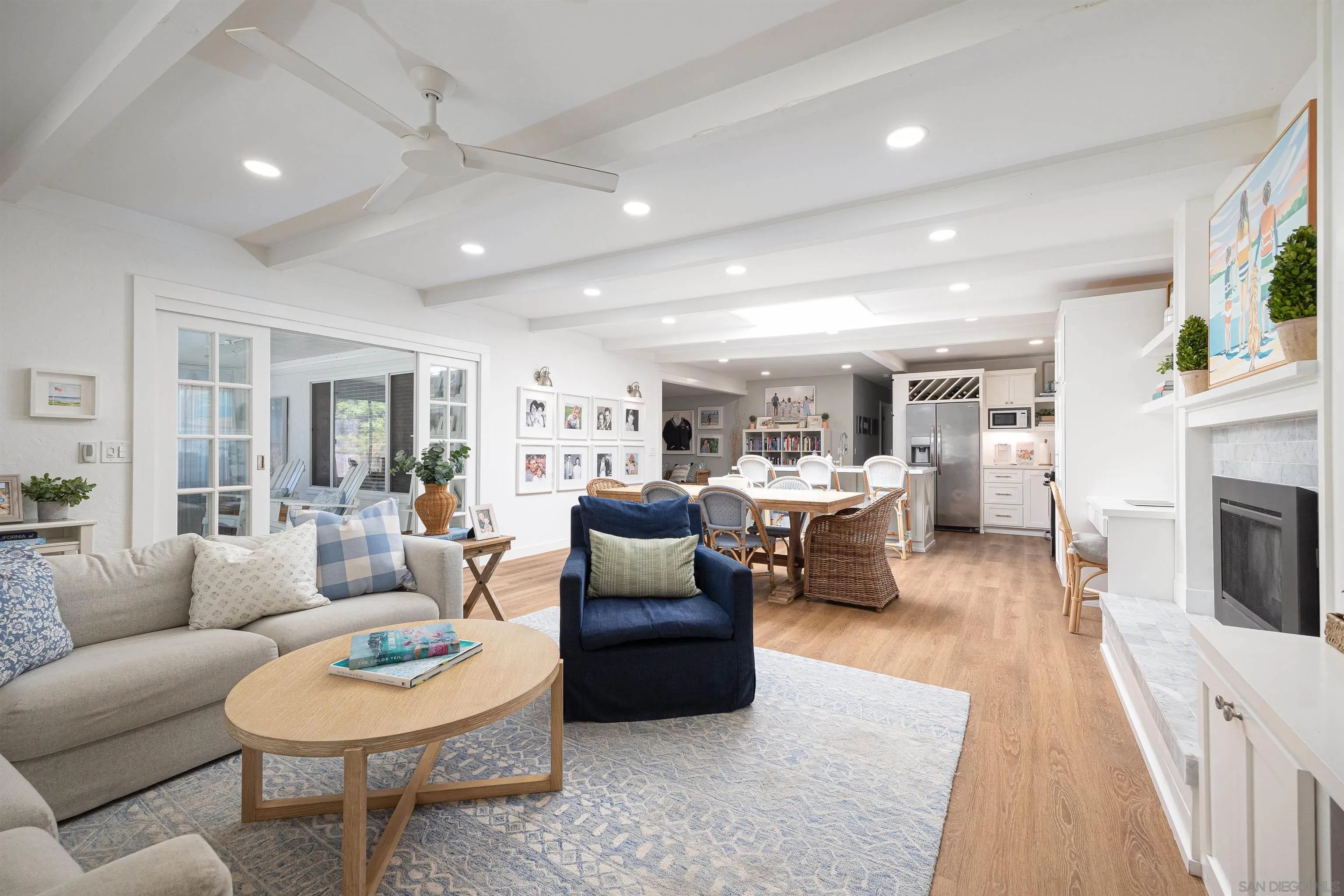 https://cdn.realtyfeed.com/cdn/127/250038008/329408c9b709e167a1167eea55f37213.webp