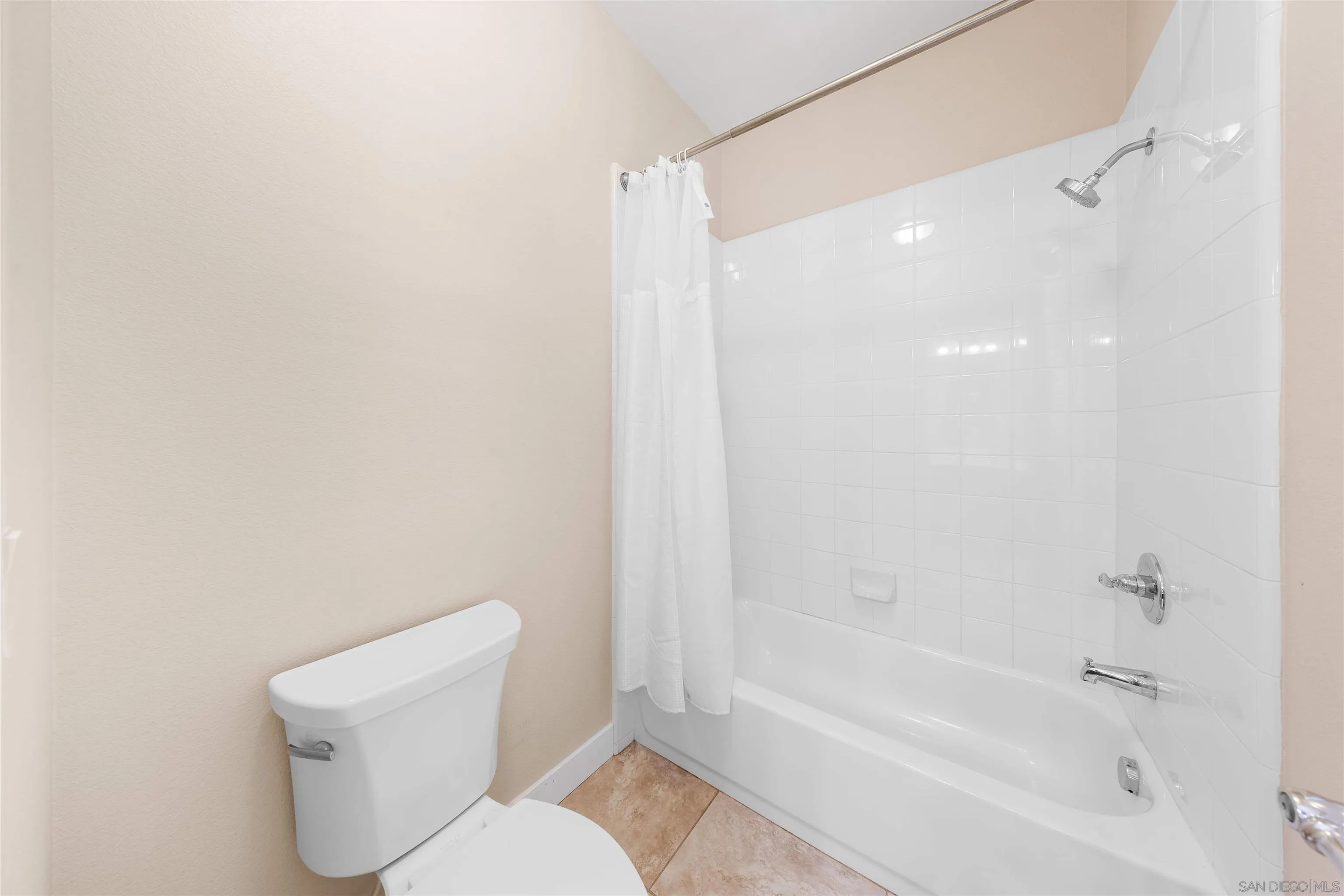 Photo #27: 250038012 Listing: Photo #27