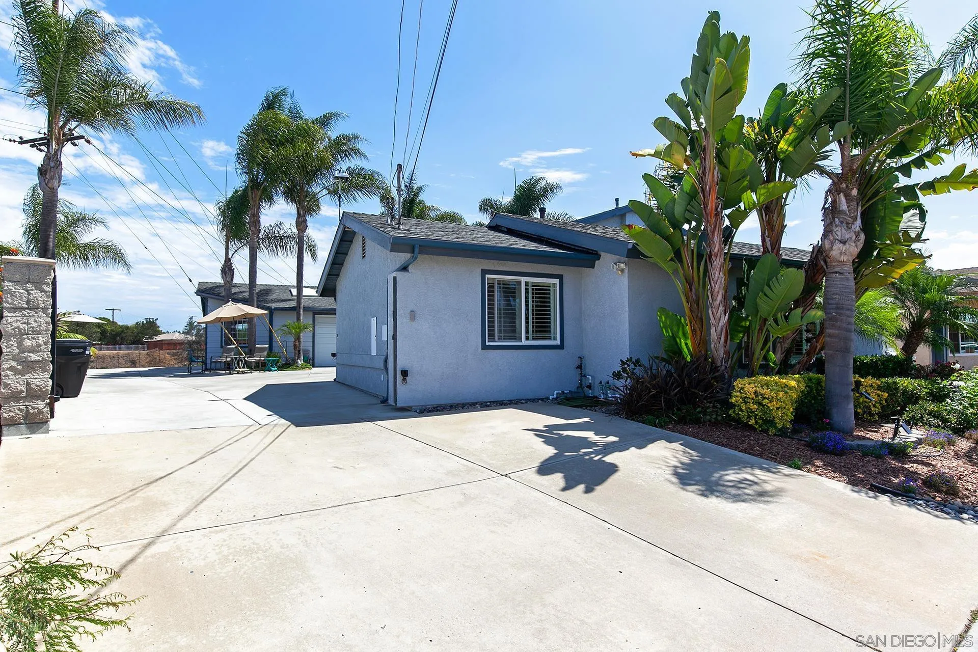 https://cdn.realtyfeed.com/cdn/127/250038013/0bf9bdf2a82e4459670987fff5b36de0.webp