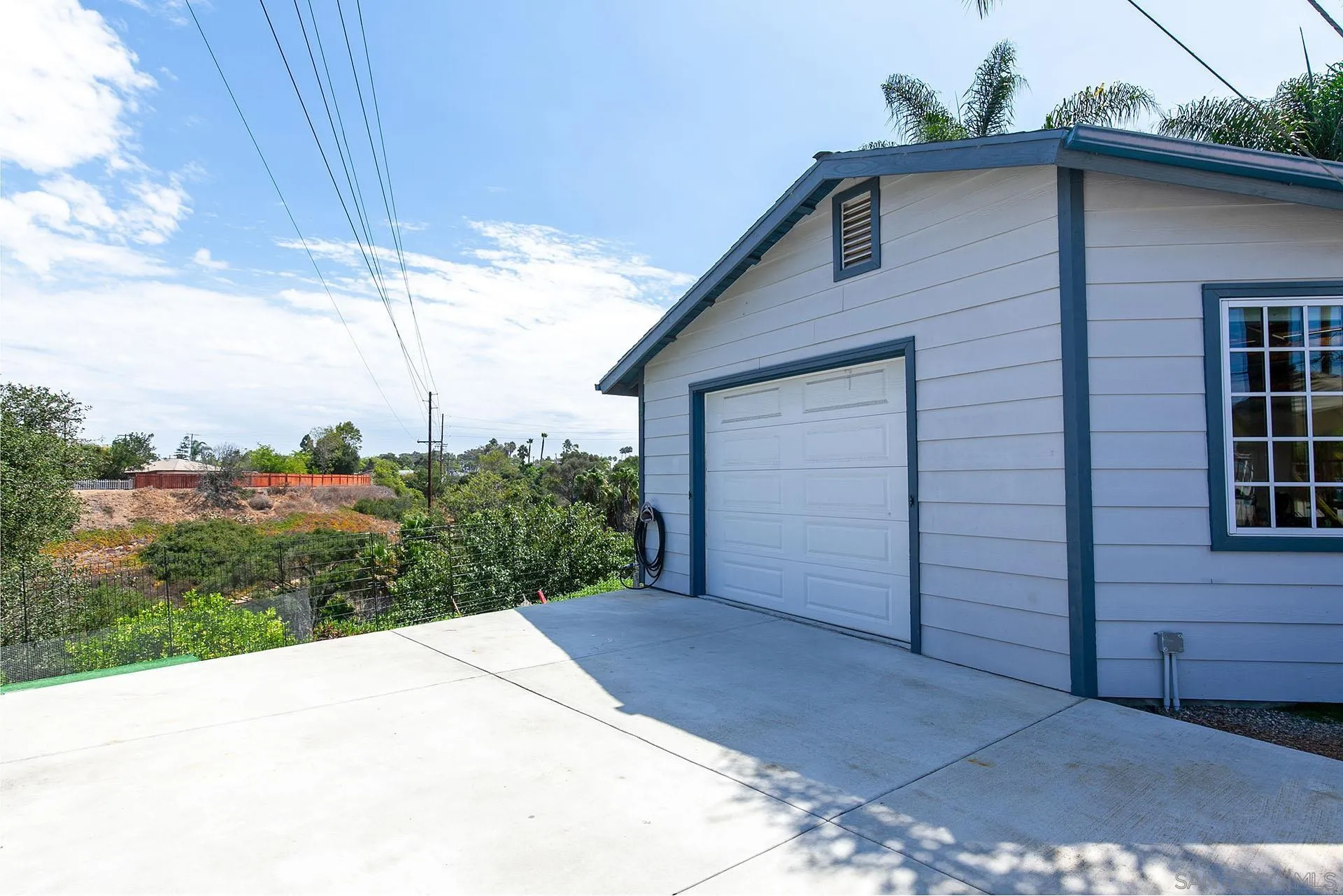 https://cdn.realtyfeed.com/cdn/127/250038013/d5e06a43c50ced9690b9ba226b754e95.webp