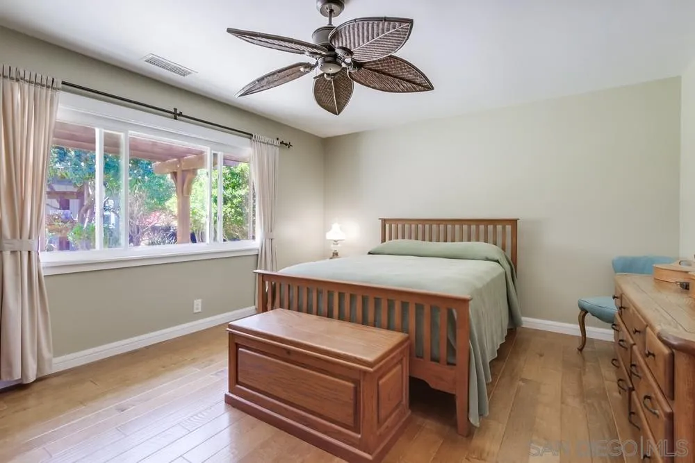 https://cdn.realtyfeed.com/cdn/127/250038024/60807d4671b1795df34df271da818c23.webp