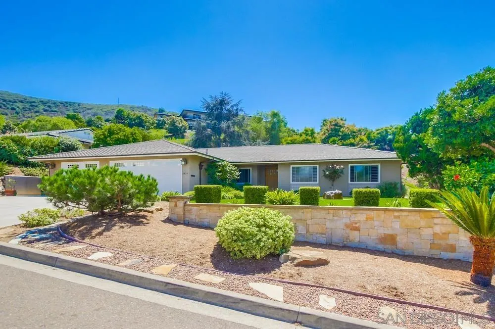 https://cdn.realtyfeed.com/cdn/127/250038024/6c8f88a3e539f7f26cb559e1876ab6cc.webp