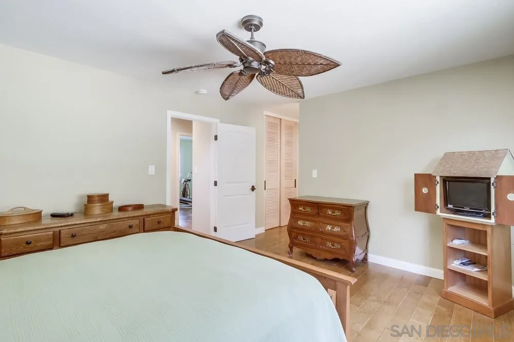https://cdn.realtyfeed.com/cdn/127/250038024/9ab634c19e0bb61695f2bb0e23ab4c92.webp