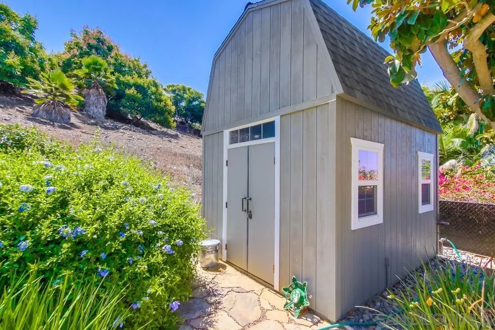 https://cdn.realtyfeed.com/cdn/127/250038024/e2d1f5aad136e3ed084b5b8ddfab4d0b.webp