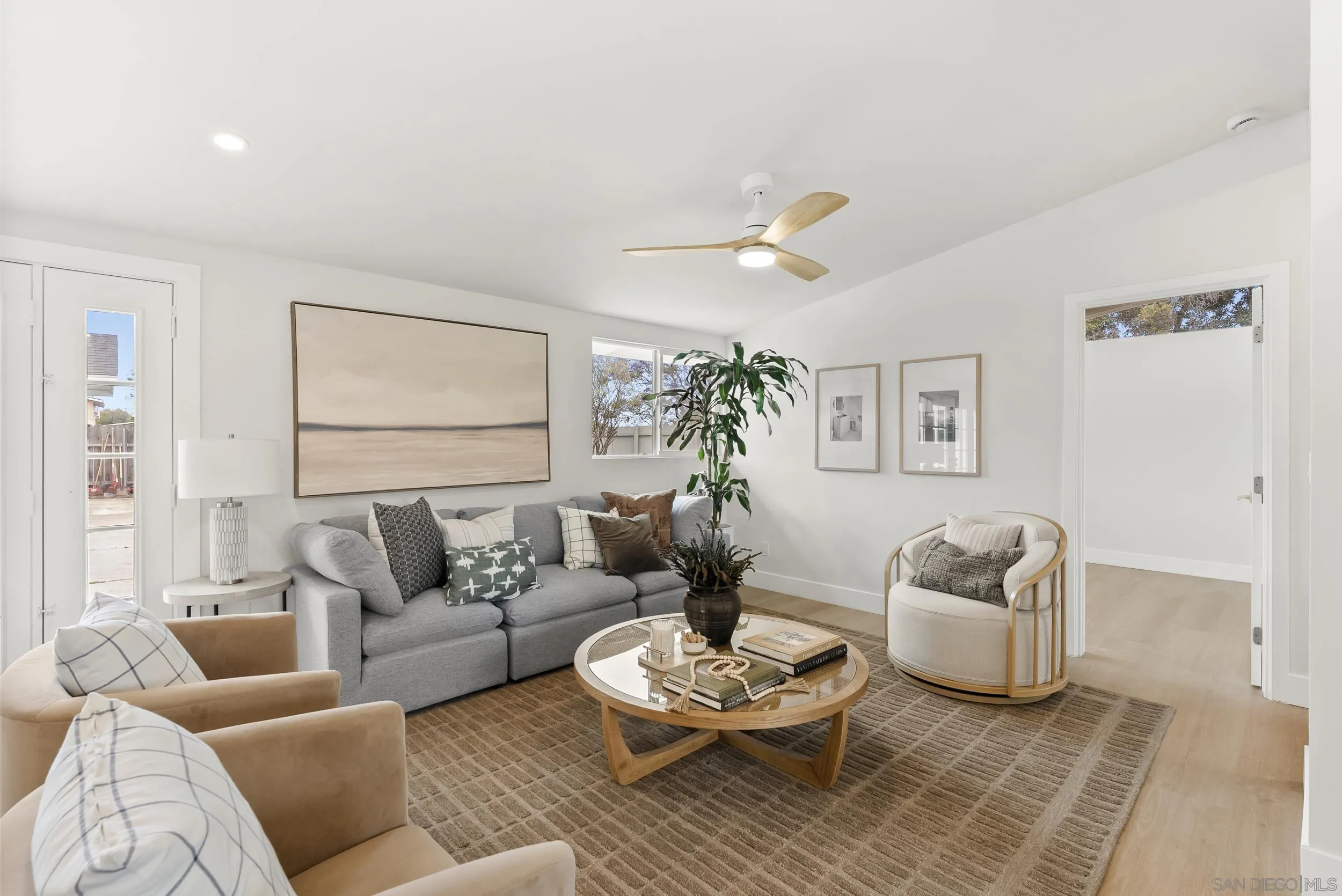 https://cdn.realtyfeed.com/cdn/127/250038028/3e5d29f2d4691342a0dff06e367168b3.webp