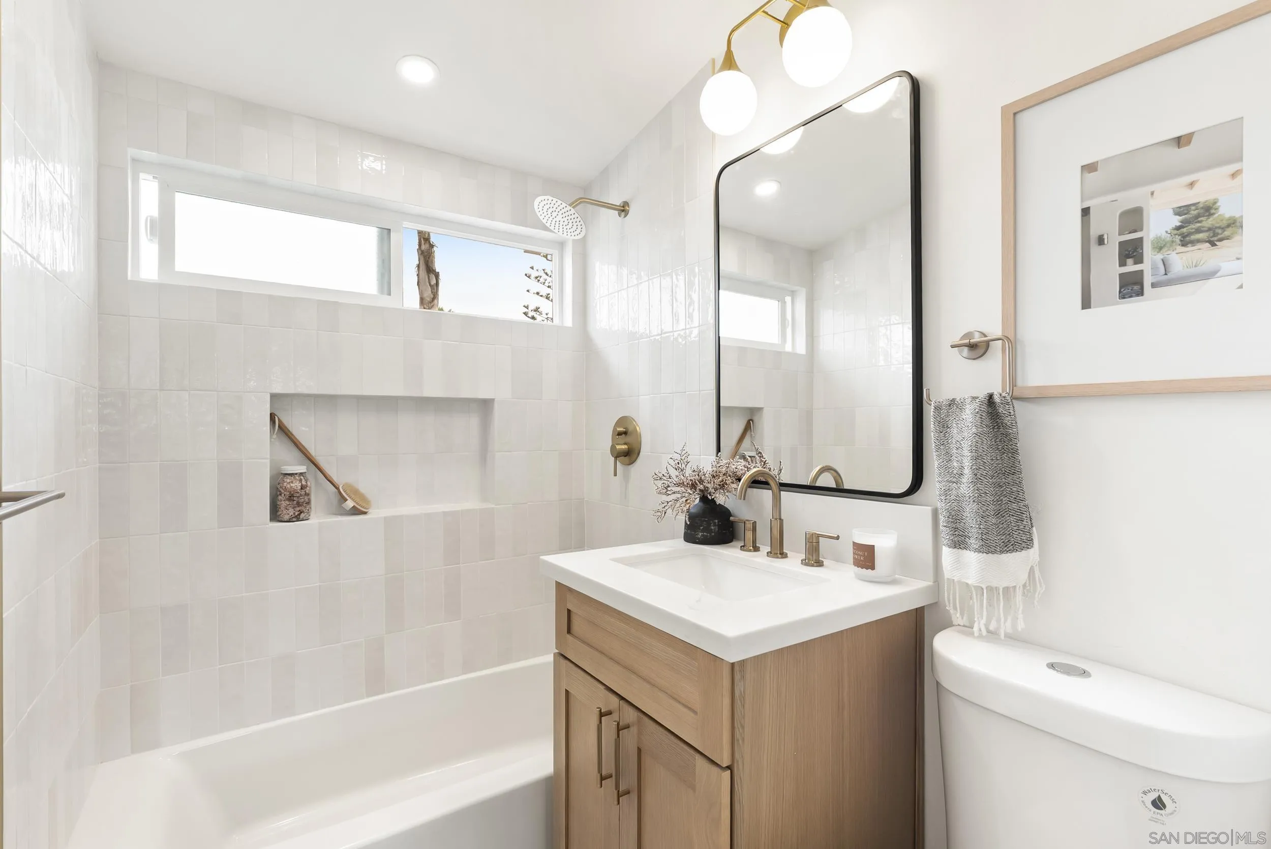 https://cdn.realtyfeed.com/cdn/127/250038028/fdd64fdabde49f5864174a019c8286de.webp