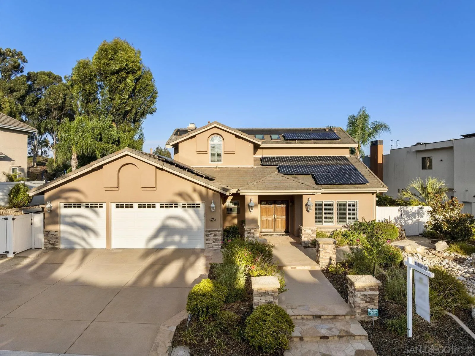 https://cdn.realtyfeed.com/cdn/127/250038032/50b71027e51293725c33c0588bb13246.webp